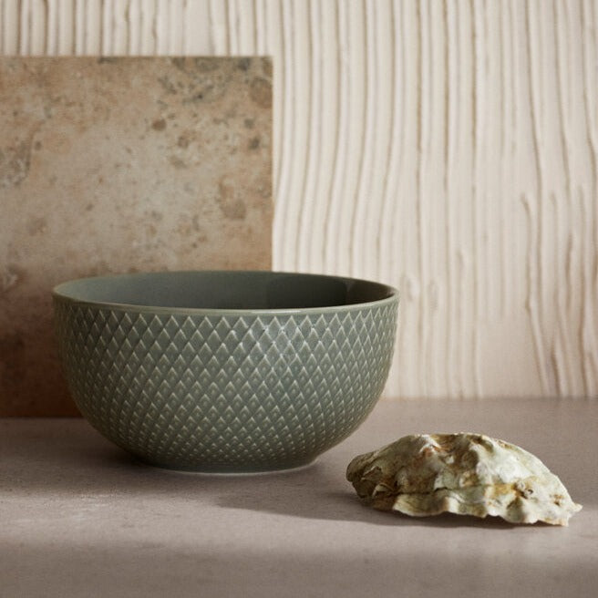 Lyngby Porcelæn  Rhombe Earth Skål, moss - Ø13 cm.