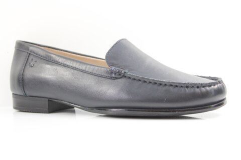 Caprice Slipper