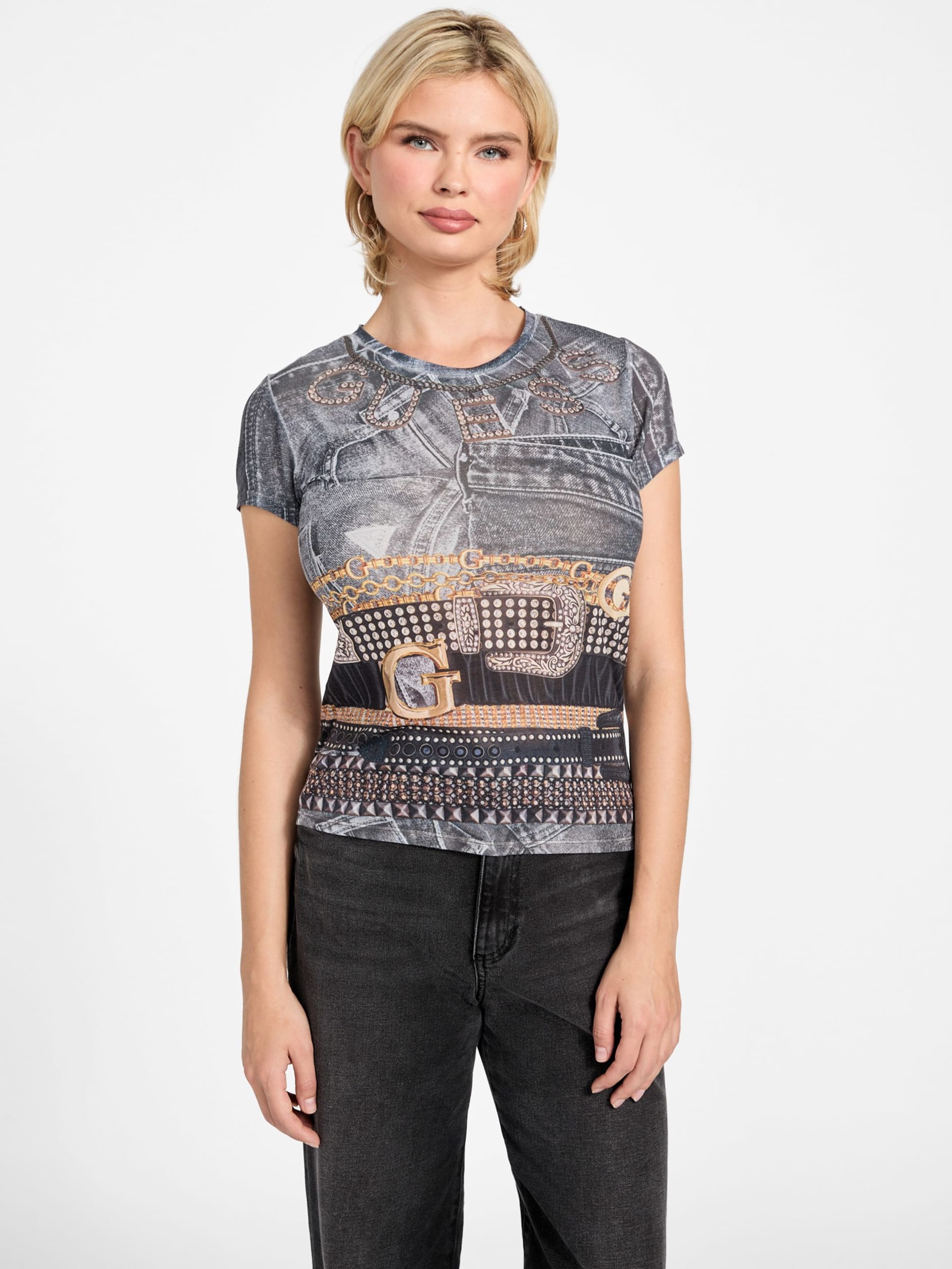 Camiseta com cinto