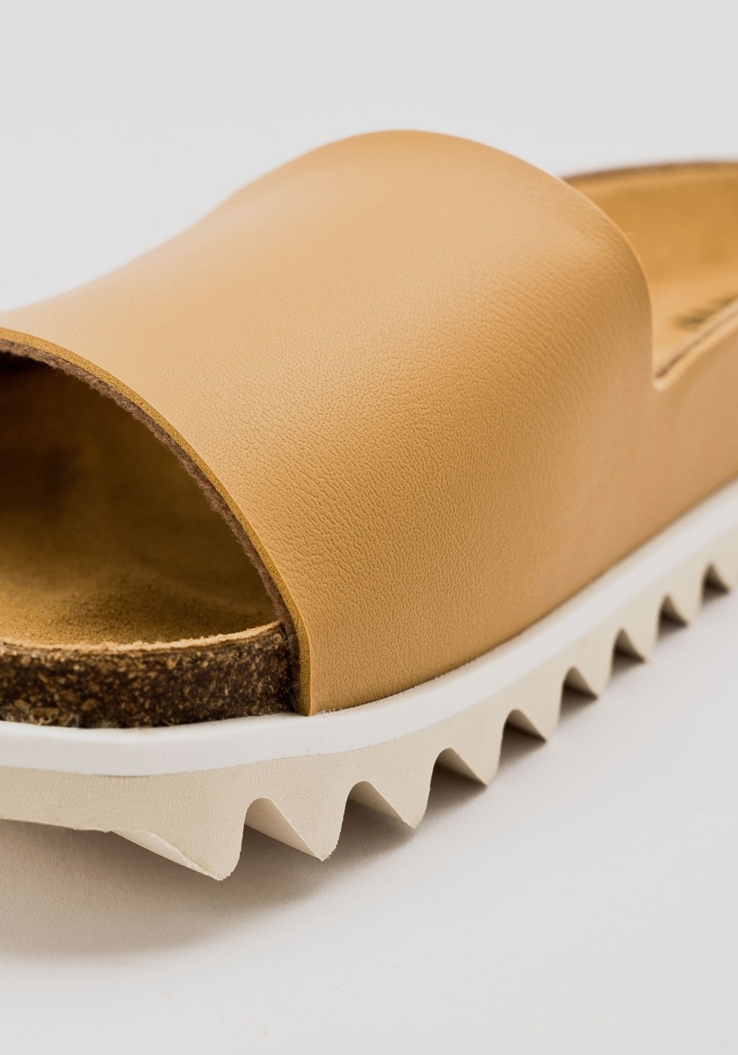 ekn footwear Sandale Palm Sandal Cognac Vegan