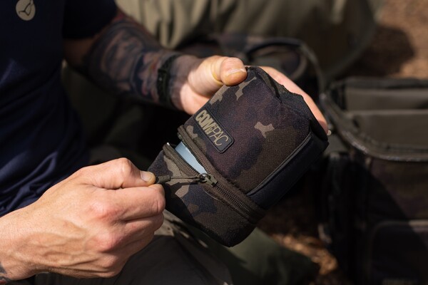 Korda Compac Gas Canister Jacket Cover Dark Kamo