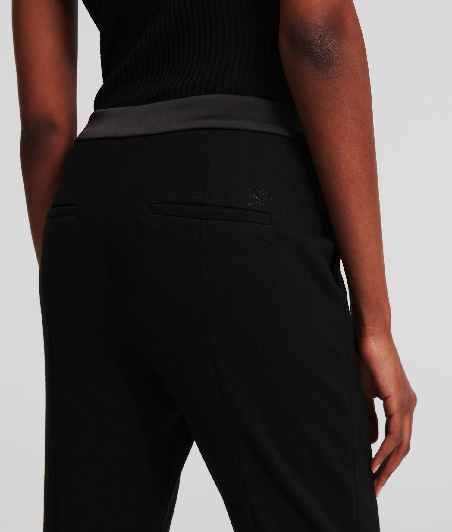 PANTALON EN PUNTO - Noir