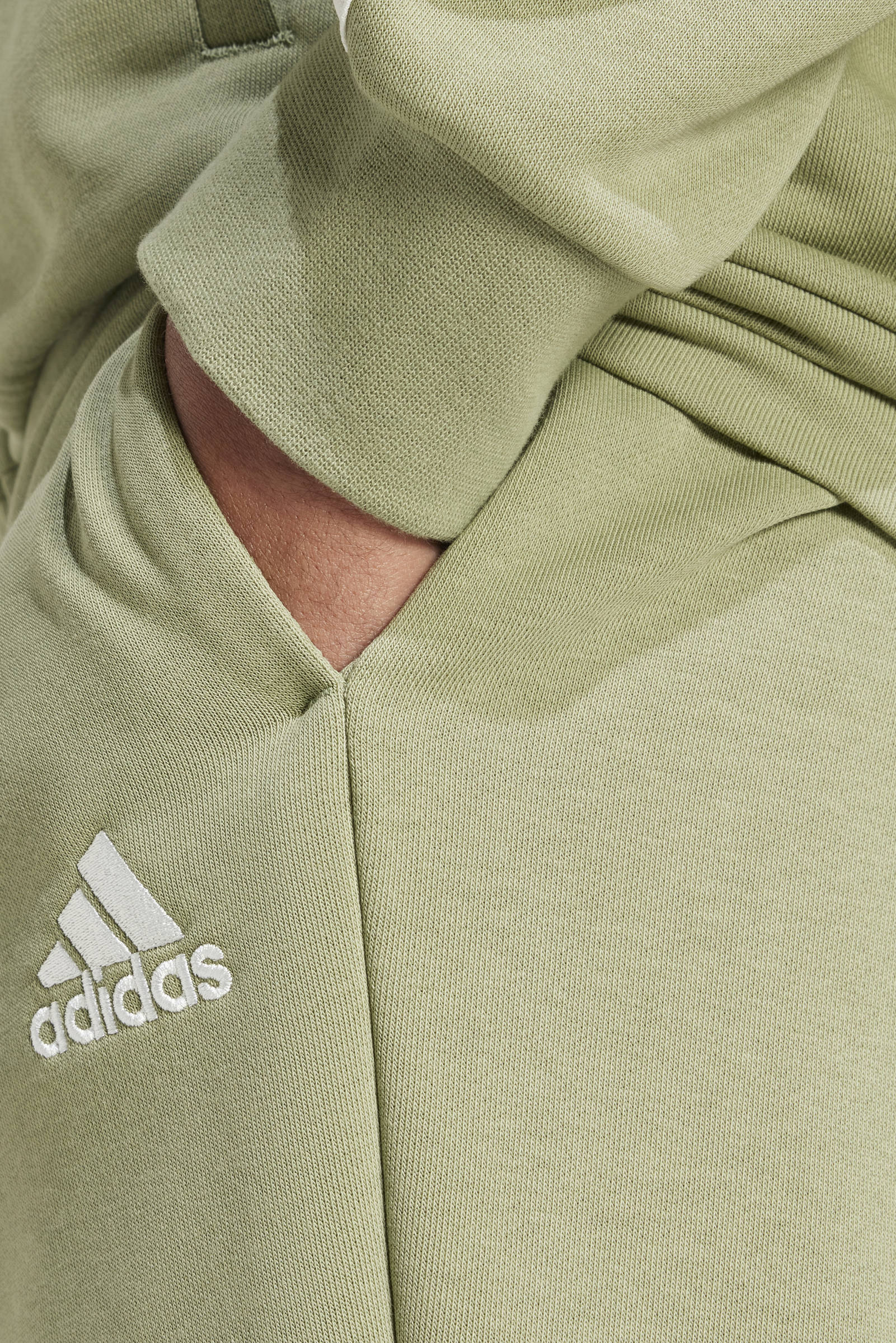 adidas trainingspak lichtgroen