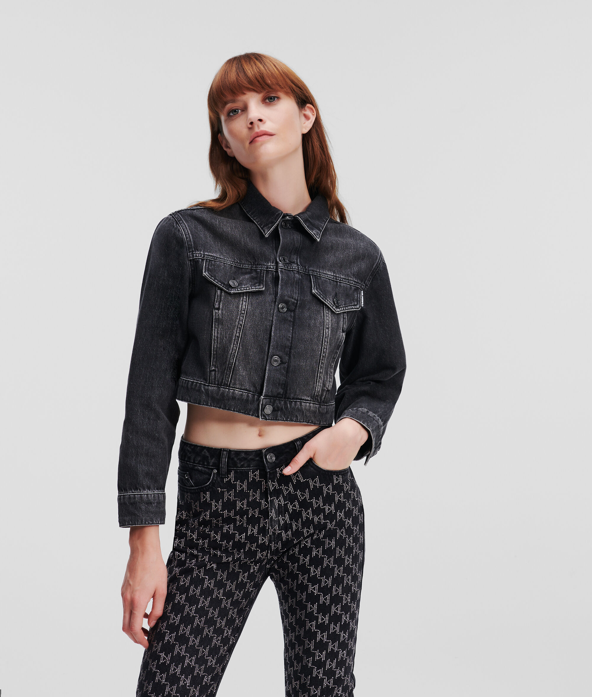 VESTE EN JEAN AVEC LOGO EN STRASS KARL