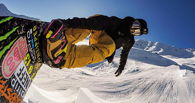 GOPRO - FIXATION FRONTALE ET LATERALE POUR CASQUE