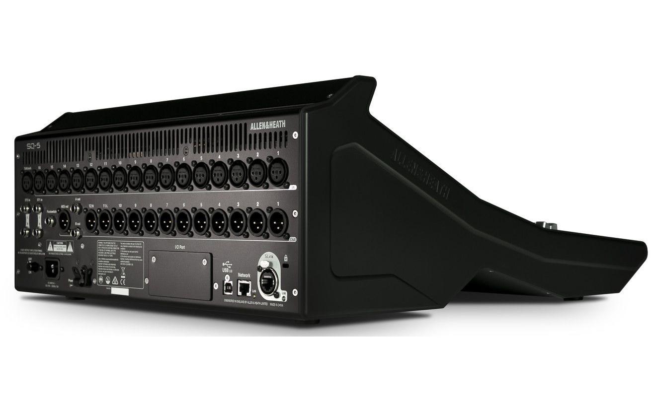 Mischpult SQ-5<br>Digitaler Mixer mit 48 Kanälen und 36 Bussen