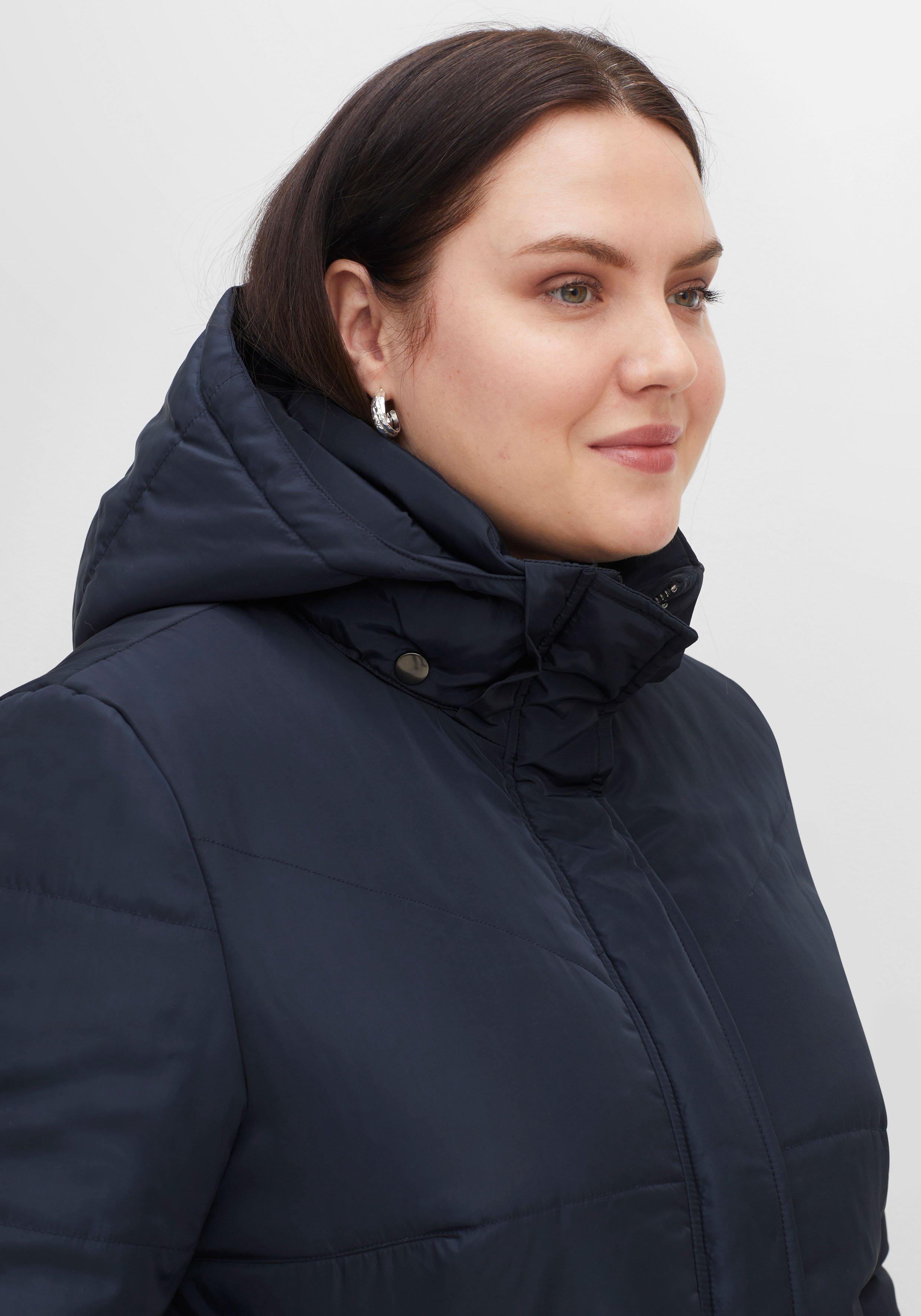 Gesteppter Kurzmantel mit Kapuze