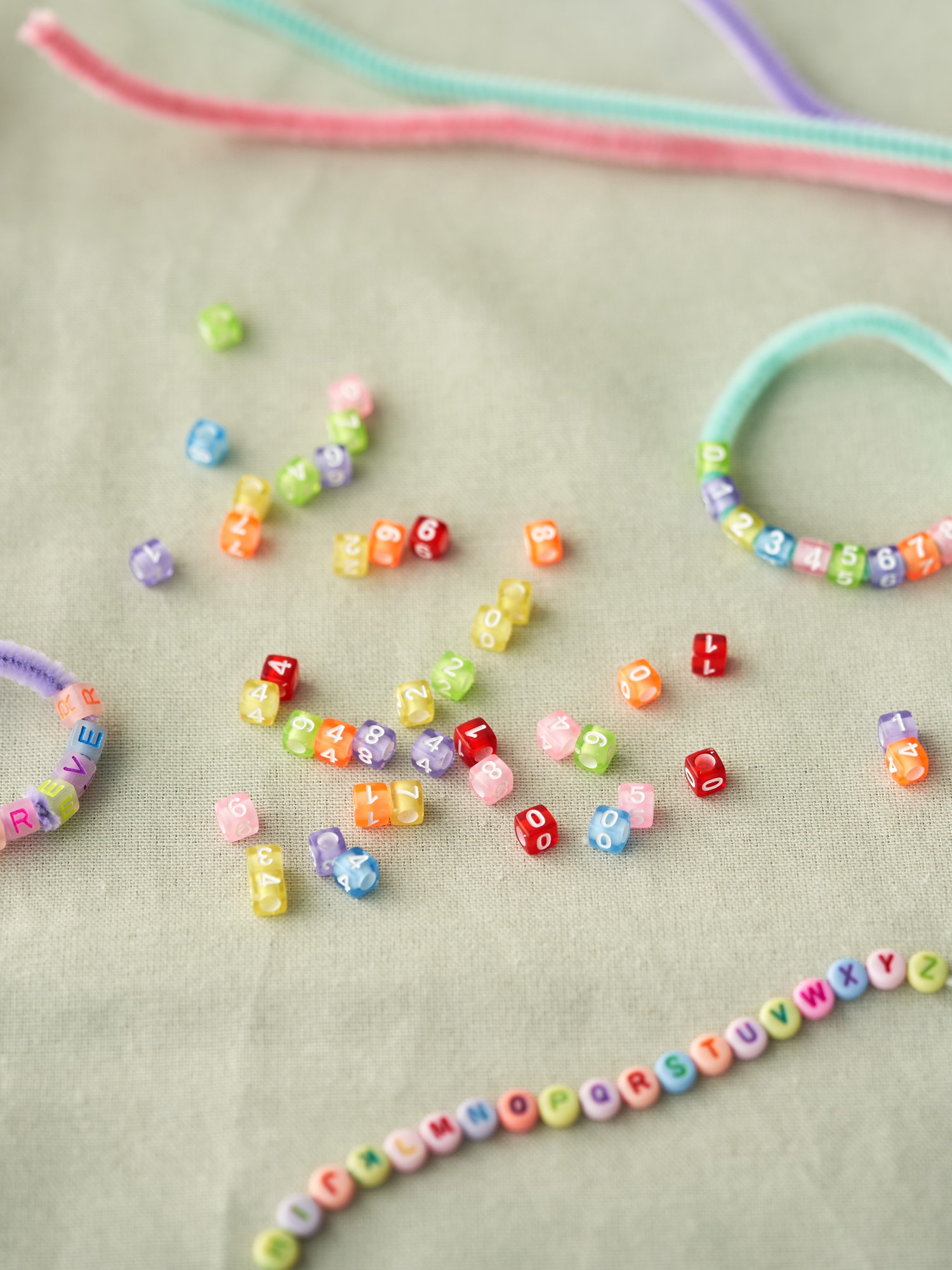 Perler med tal  | 40 g. | Multi