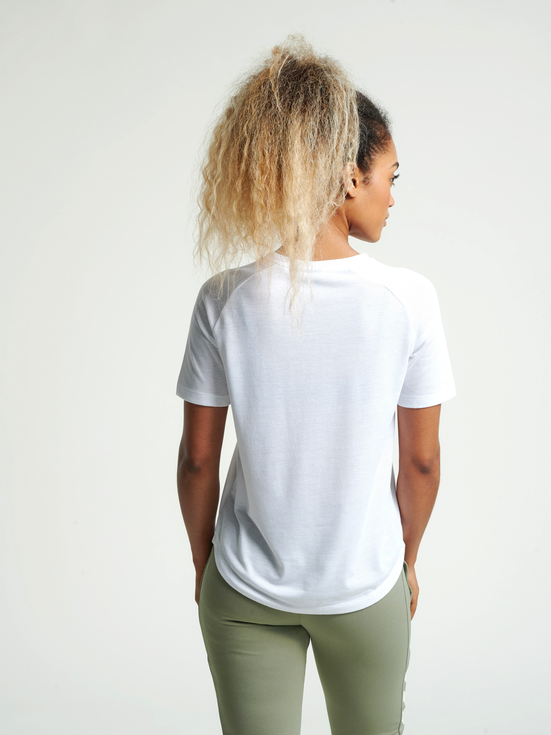 hmlVANJA T-SHIRT S/S