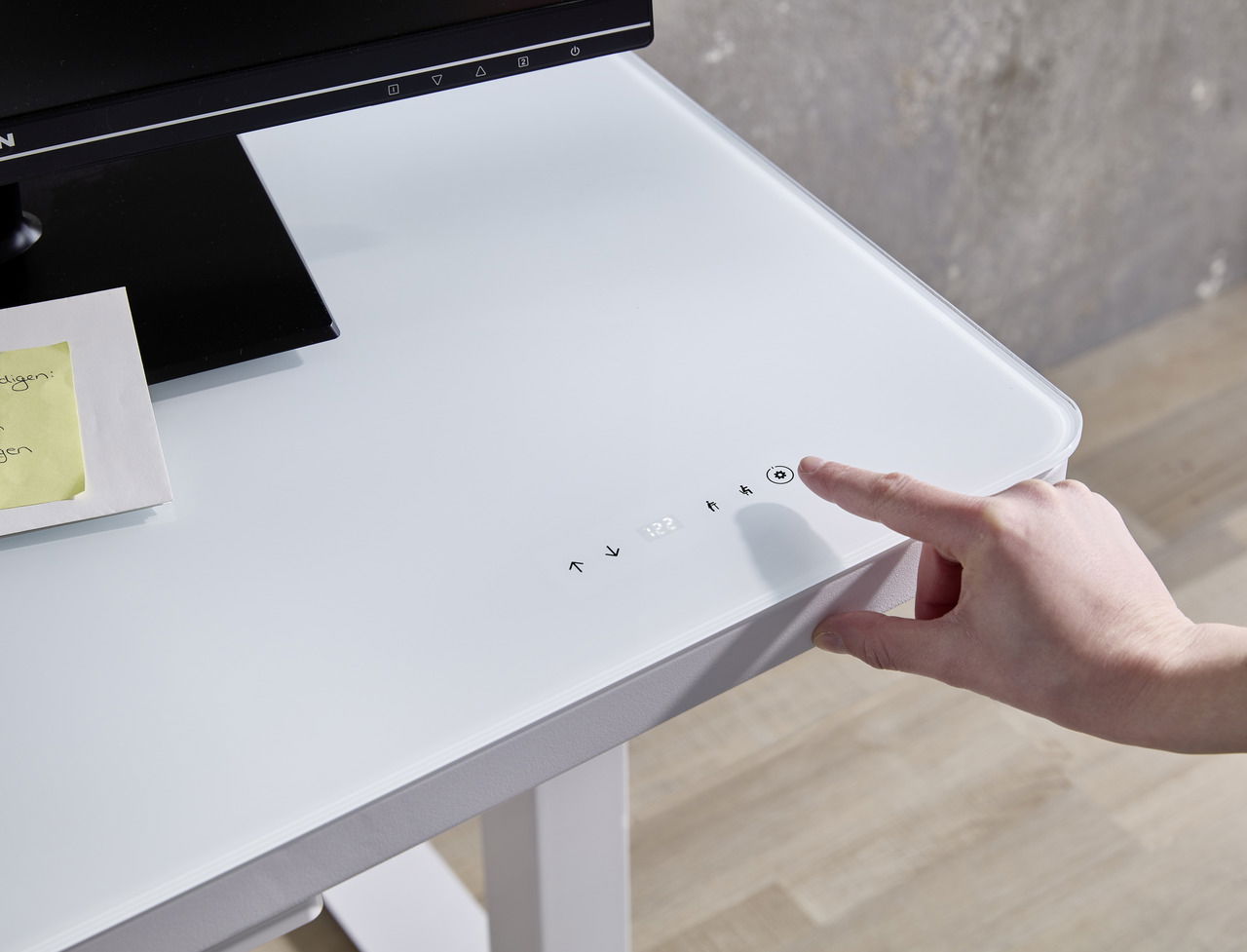 E-Serie E-Schreibtisch E-STYLE