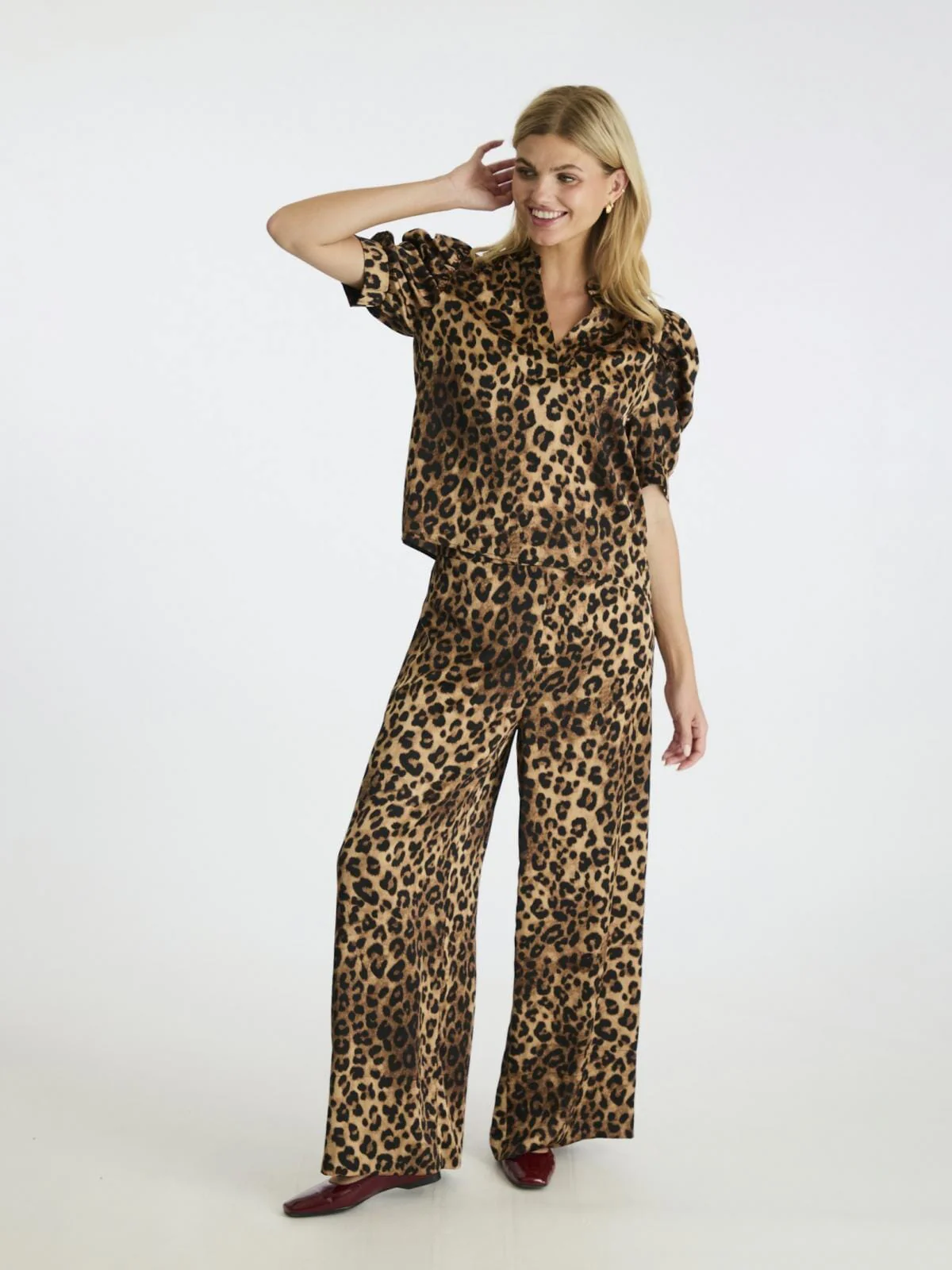 Neo Noir Roella Leo Blouse