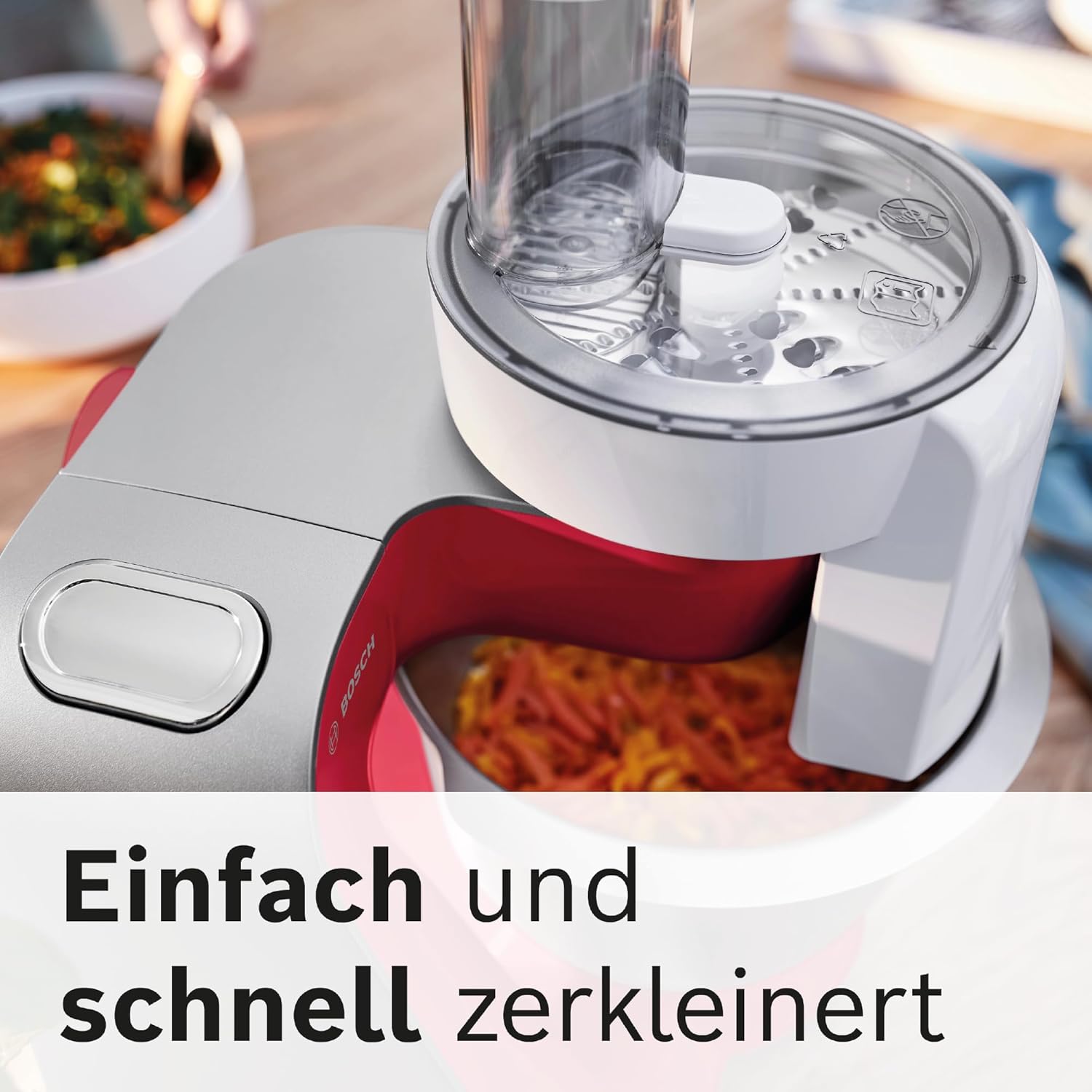 Bosch Küchenmaschine Serie 4, Edelstahl-Schüssel 3,9 L spülmaschinenfest, Mixer 1,25 L, Planetenrührwerk,Knethaken,Schlag,Rührbesen, Durchlaufschnitzler, 3 Scheiben, 1000 W, Dunkelrot, MUM58720