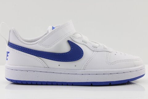 Nike Sneaker