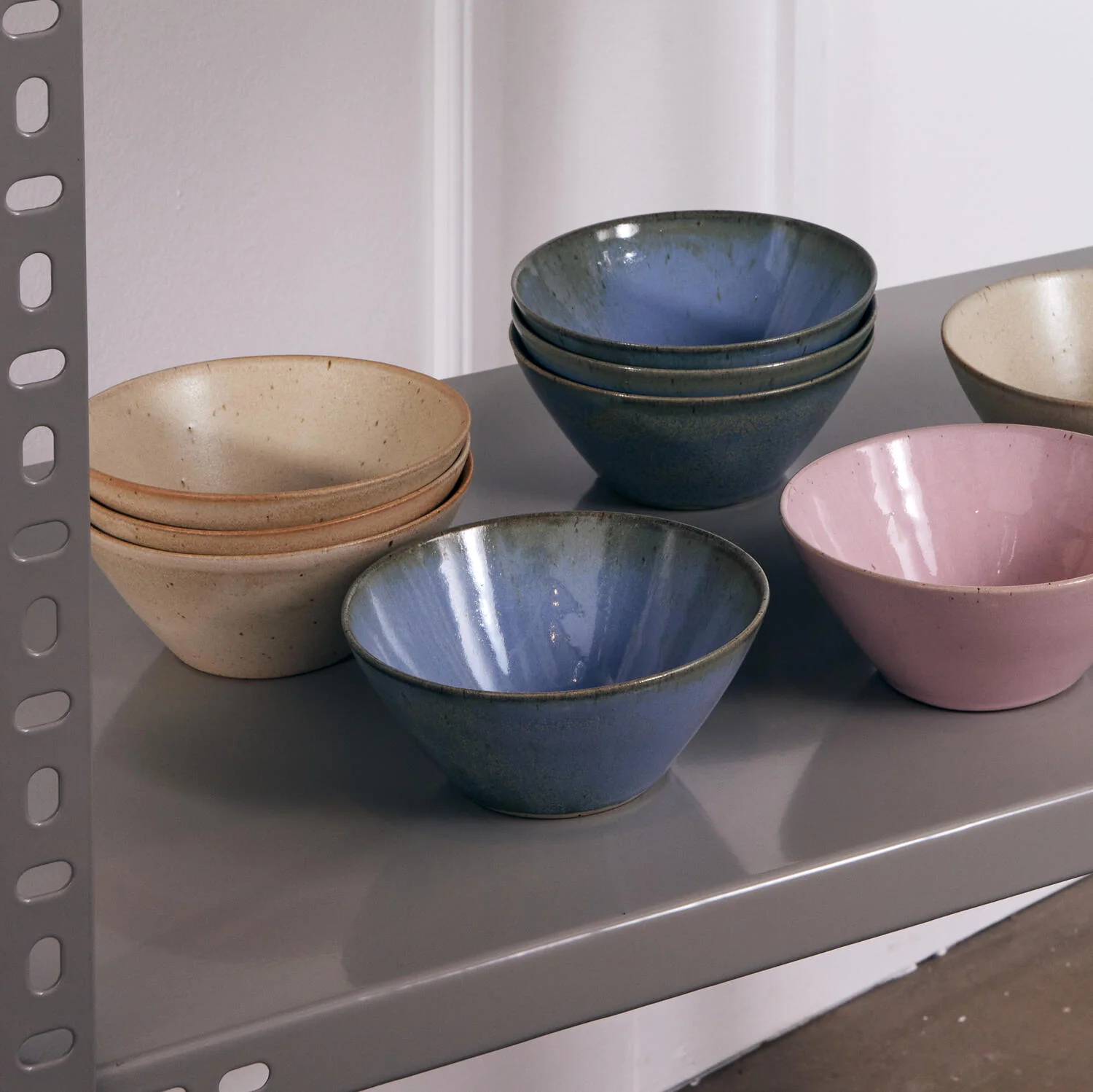 Bornholms Keramikfabrik  Small Bowl, Old Rose - 40 cl
