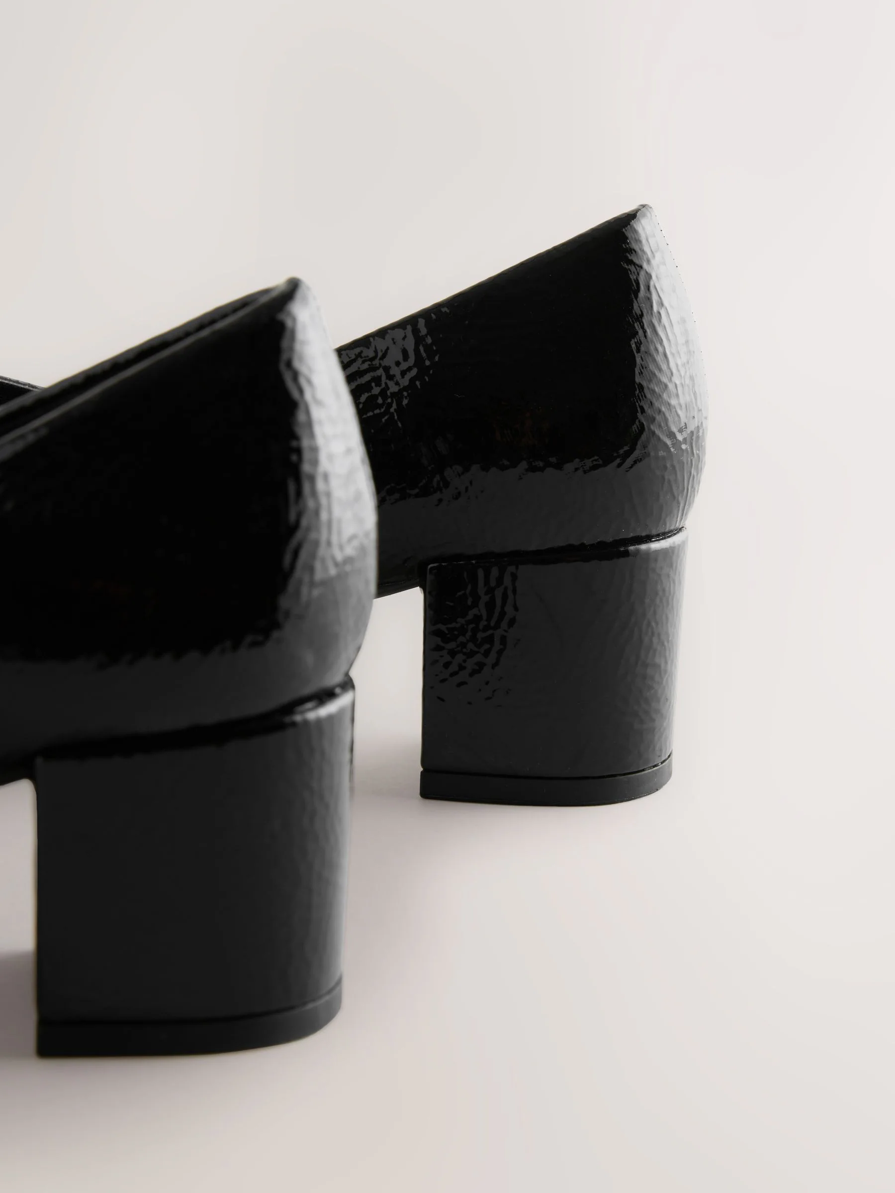 Zwart - Forever Comfort® Round Toe Mary Jane Block Heels