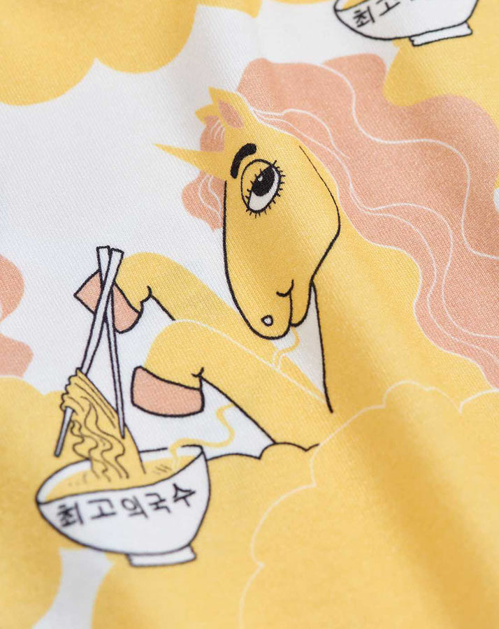 T-Shirt UNICORN NOODLES in gelb