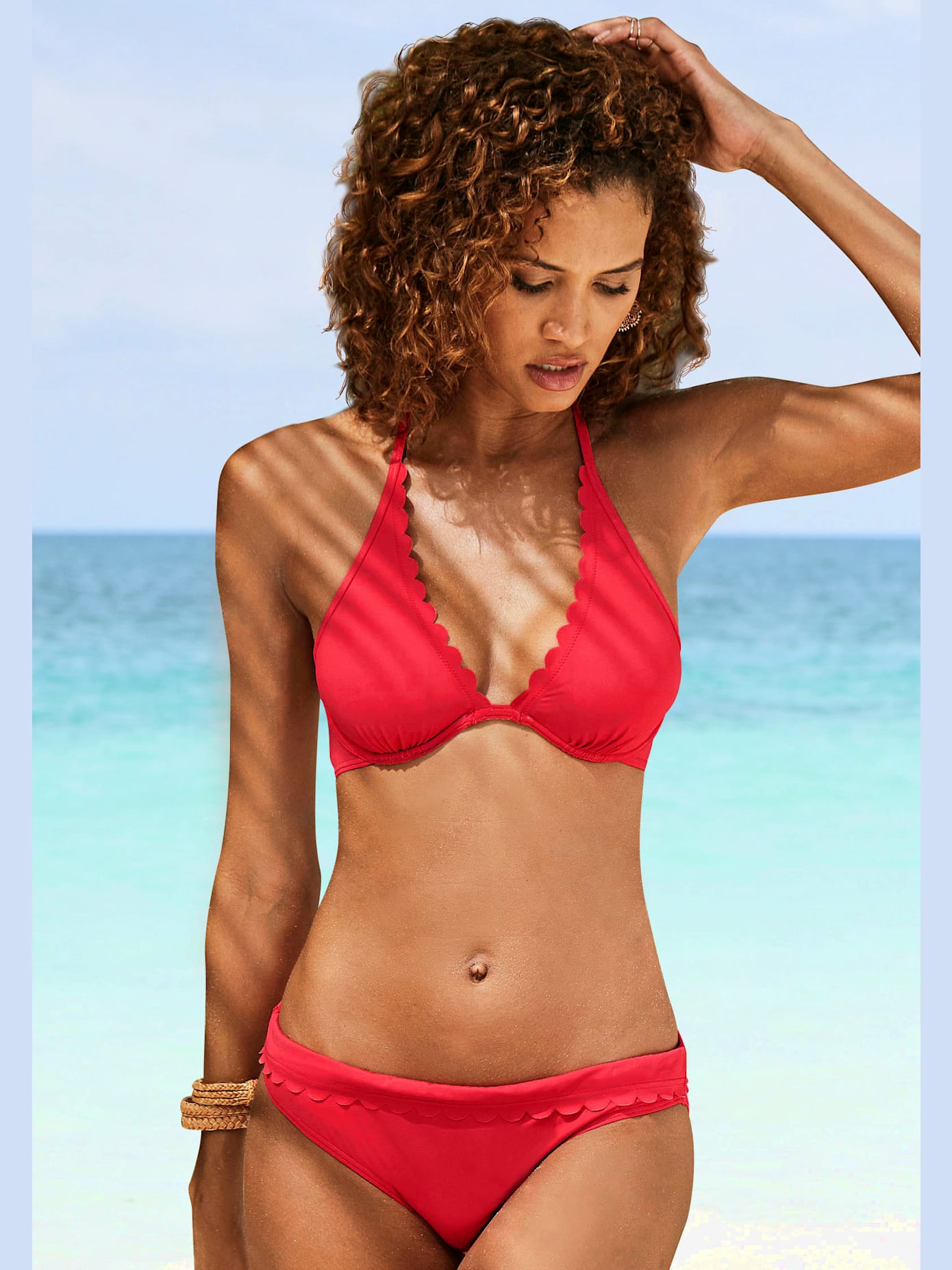 Haut de maillot de bain à armatures version dos nu