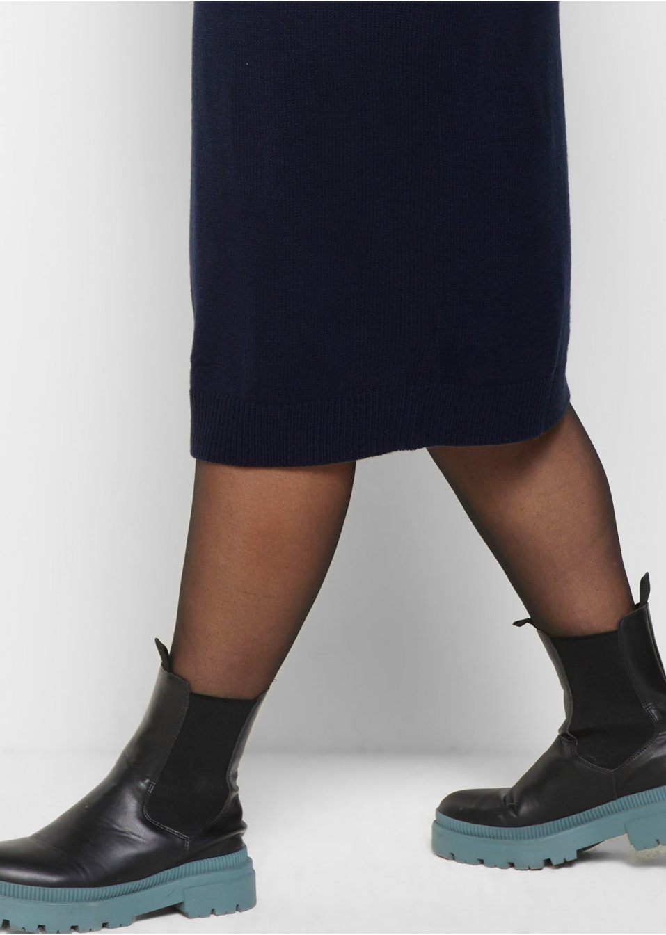Robe en maille de coupe confortable, longueur genou