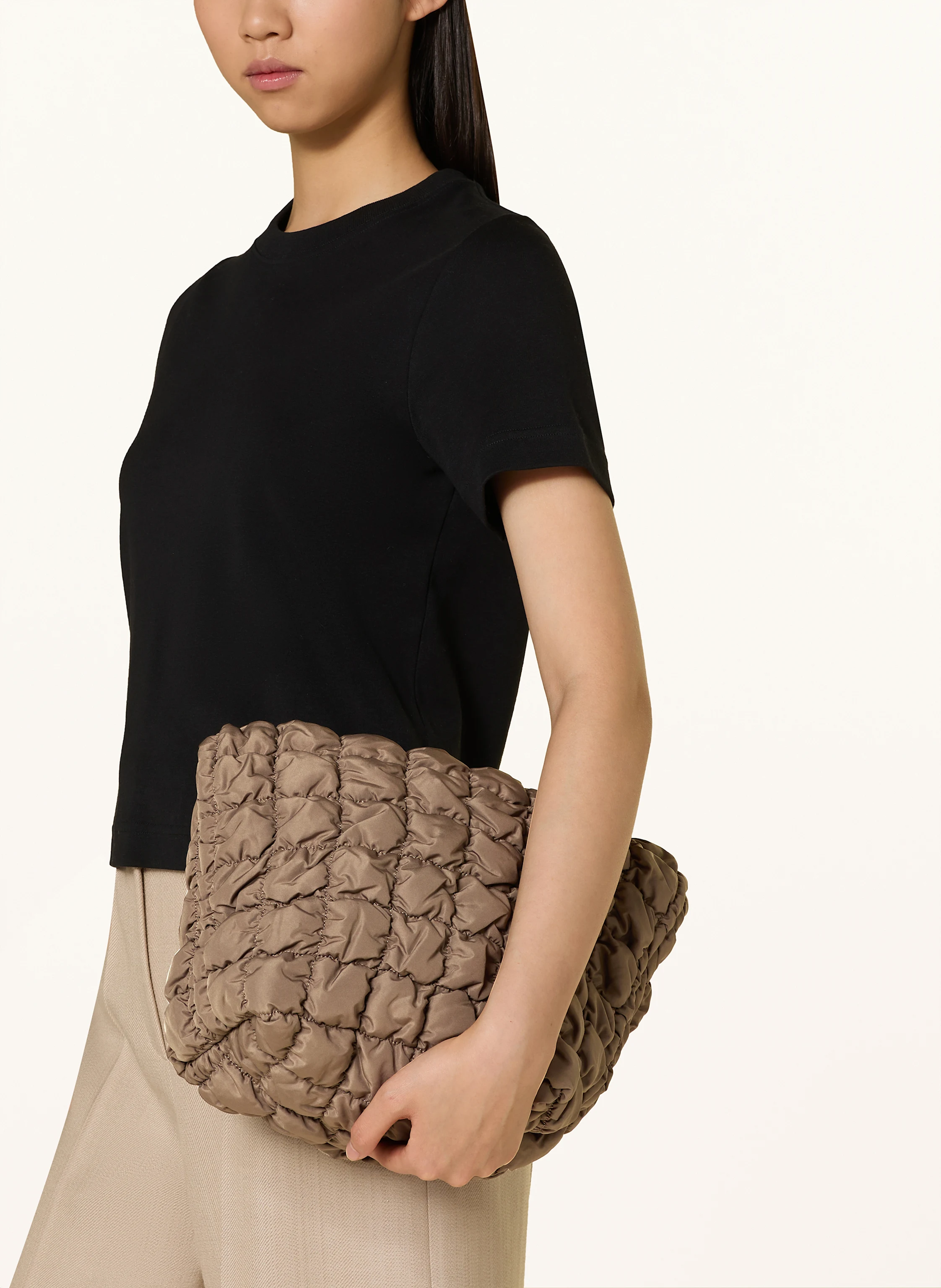 COS Shopper