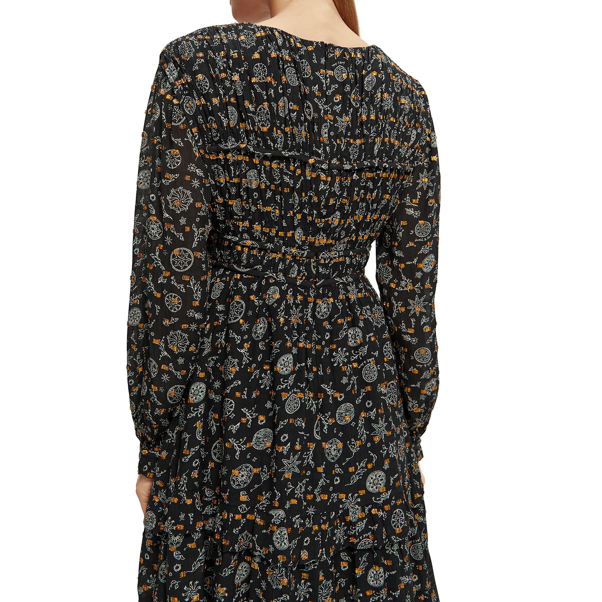 SCOTCH AND SODA<br>Vestido curto e evasê com mangas compridas
