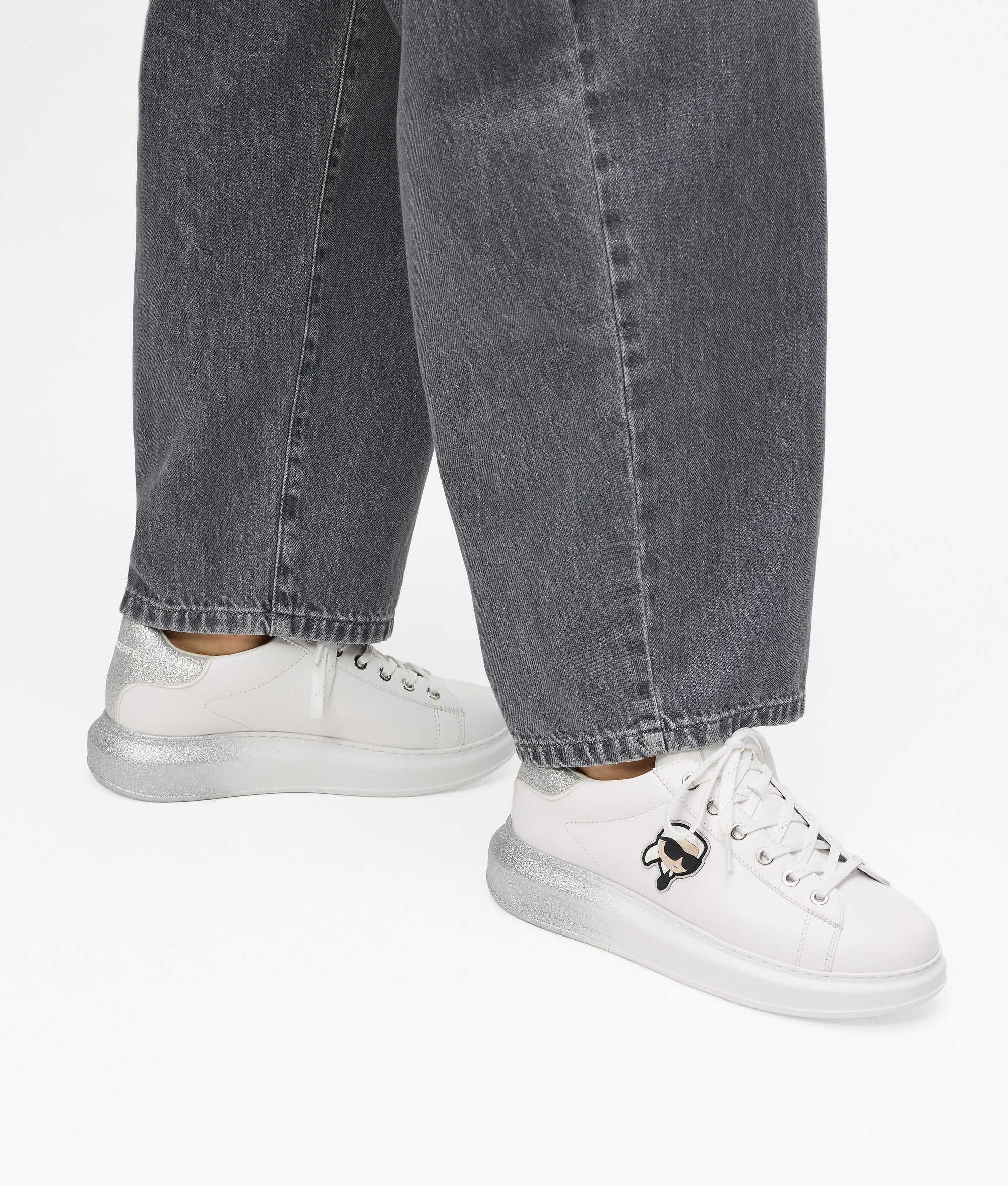 Ikon NFT Kapri Ombre sneakers