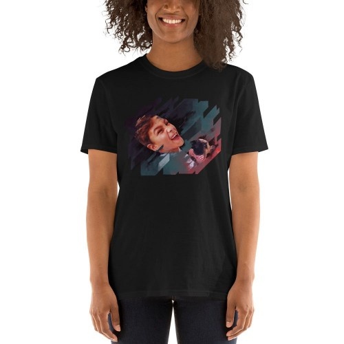 Camiseta eletrônica feminina Mascochula personalizada com seu animal de estimação, preta.