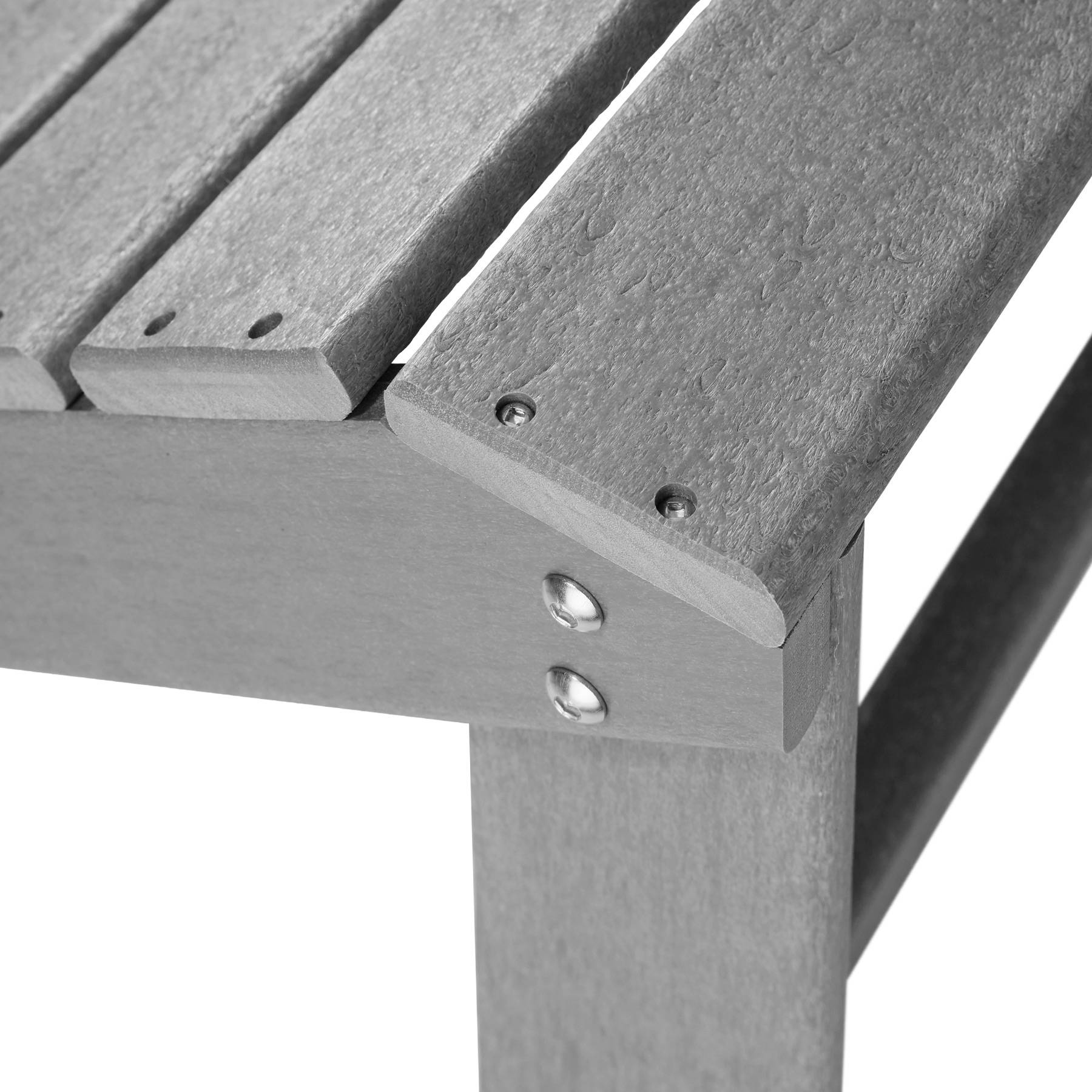 Gartenstuhl mit Fussablage