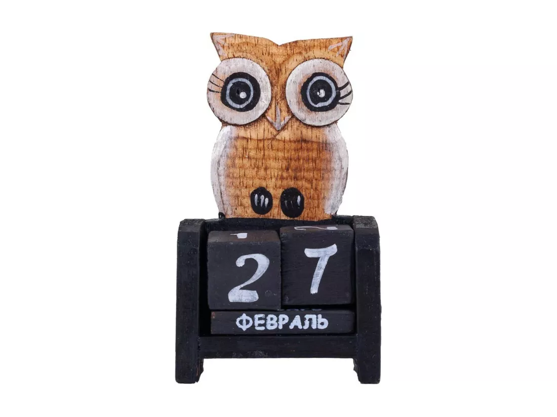 Calendrier en bois marron 7x4x9h