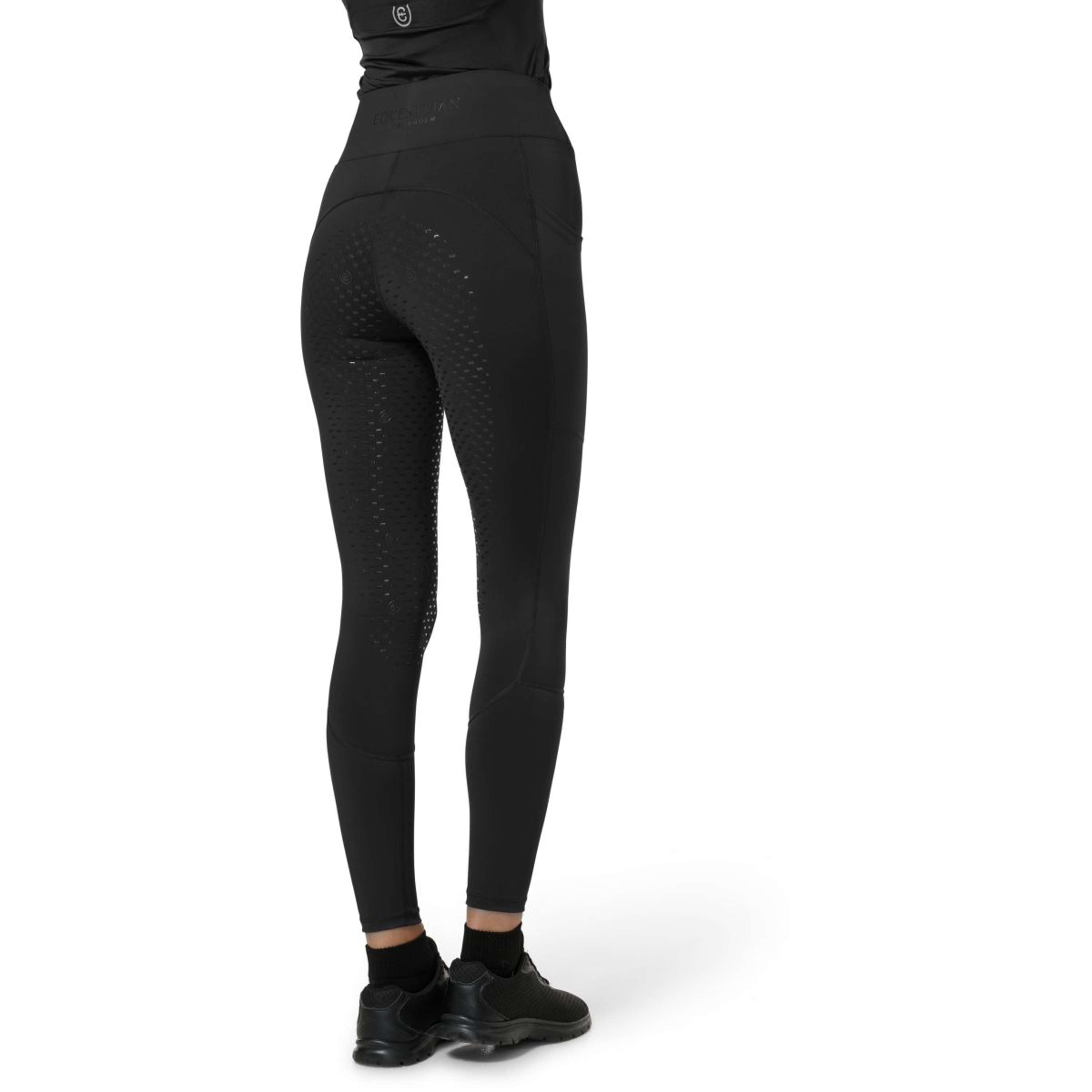 Equestrian Stockholm Rijlegging Movement Dressage All Black
