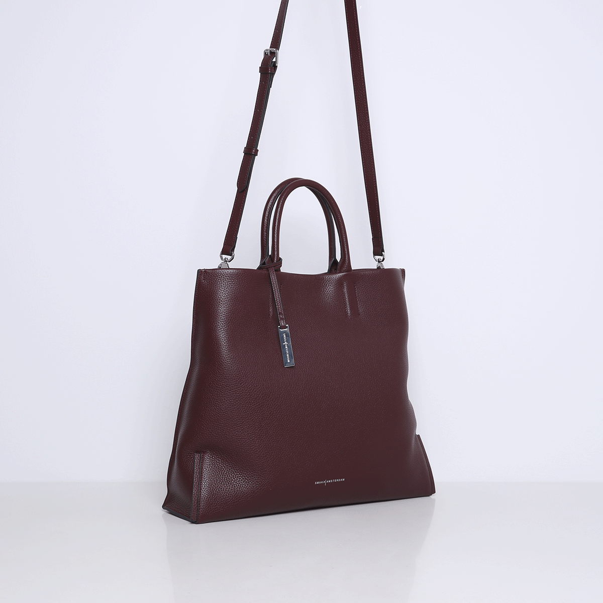 HILLY | BORDEAUX