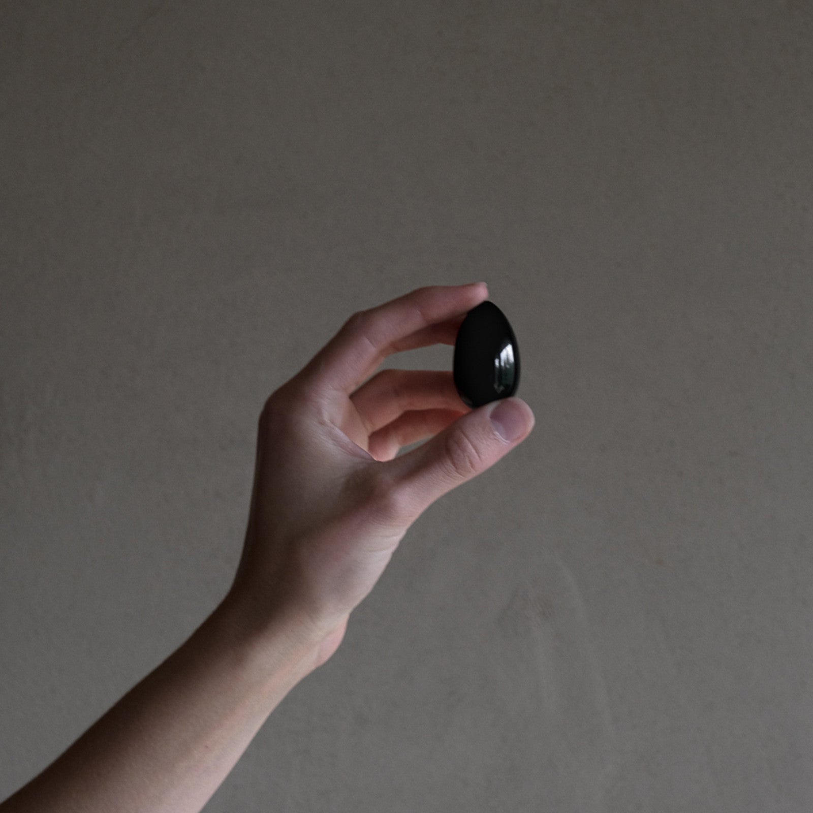 Yoni Ei Obsidian S (30x20mm)