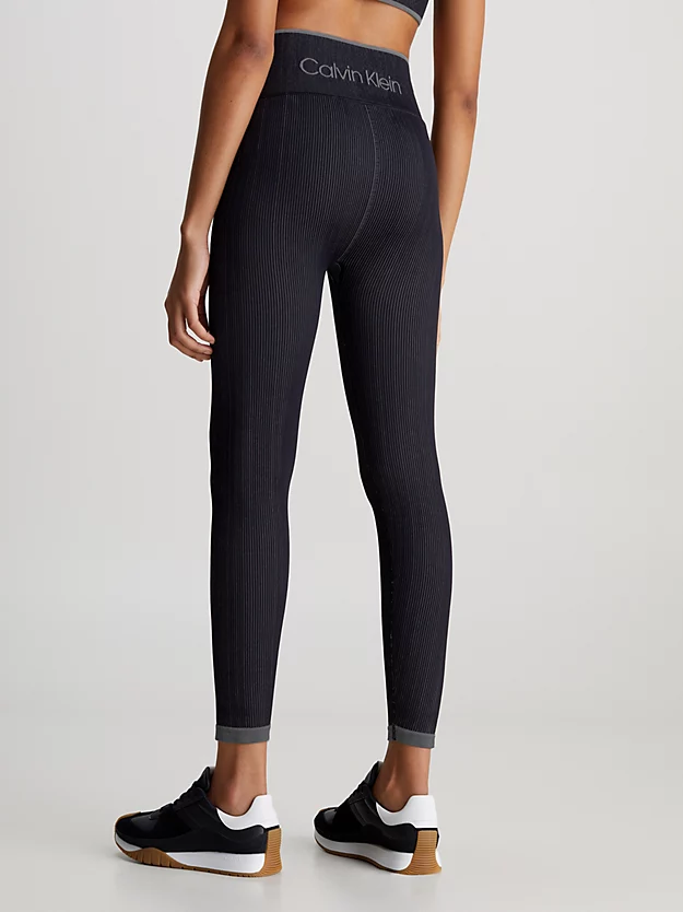 Calça legging canelada 7/8 para academia