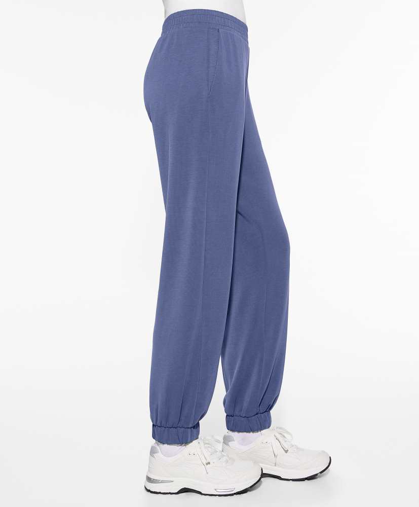 Calça jogger em modal macio ao toque