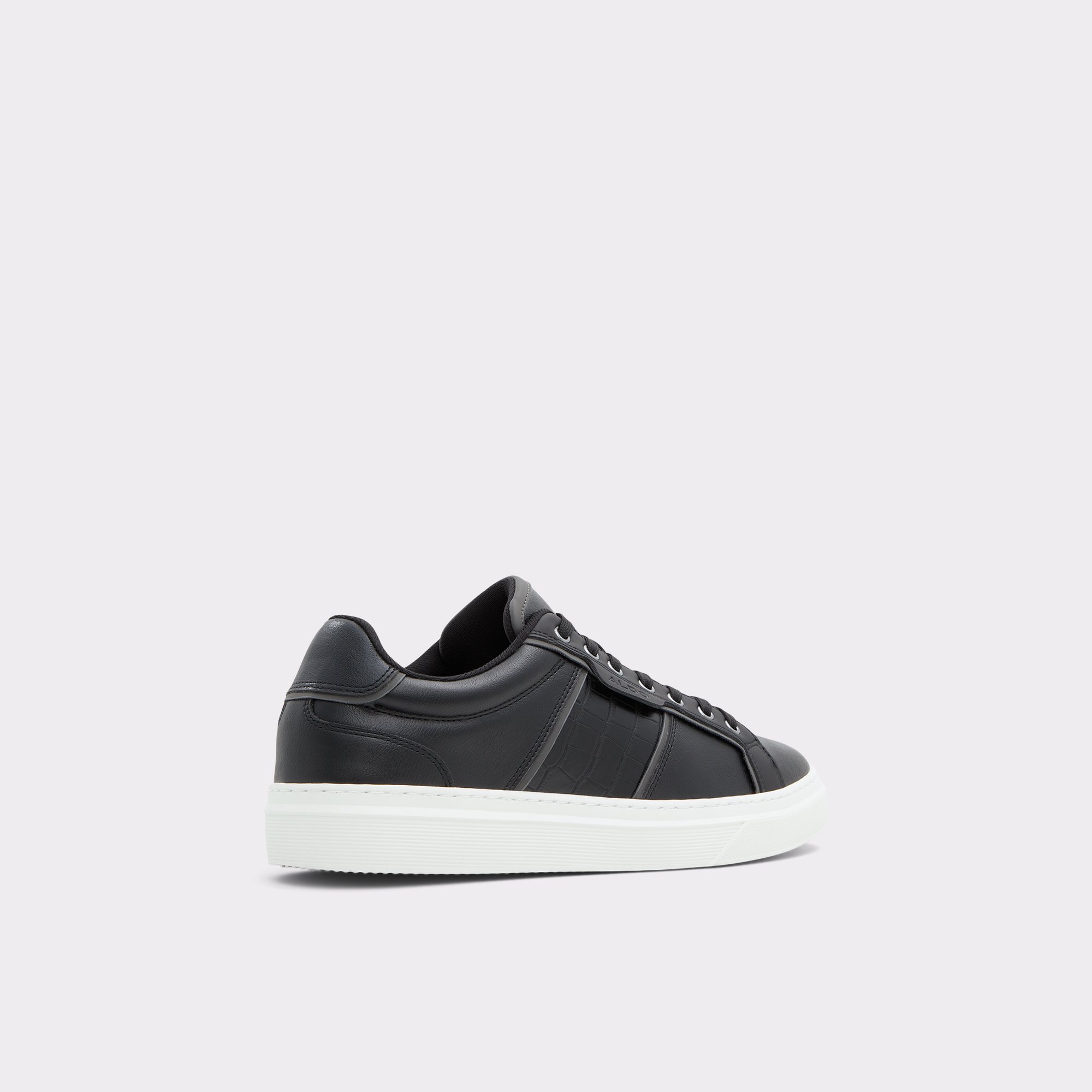 Courtline Black Synthetic Mixed Material Men Low top