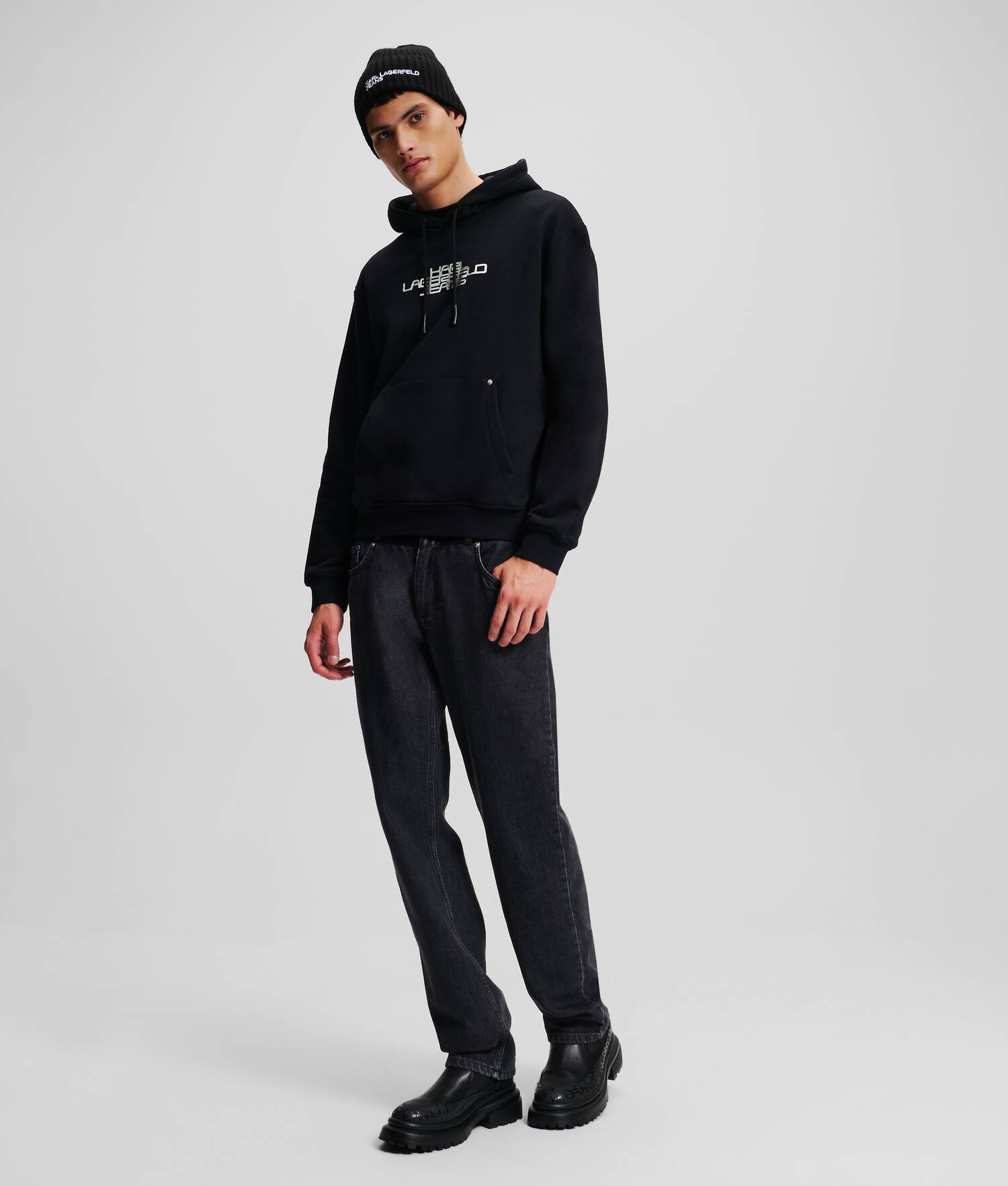 SWEAT À CAPUCHE AVEC LOGO EN ALUMINIUM KLJ