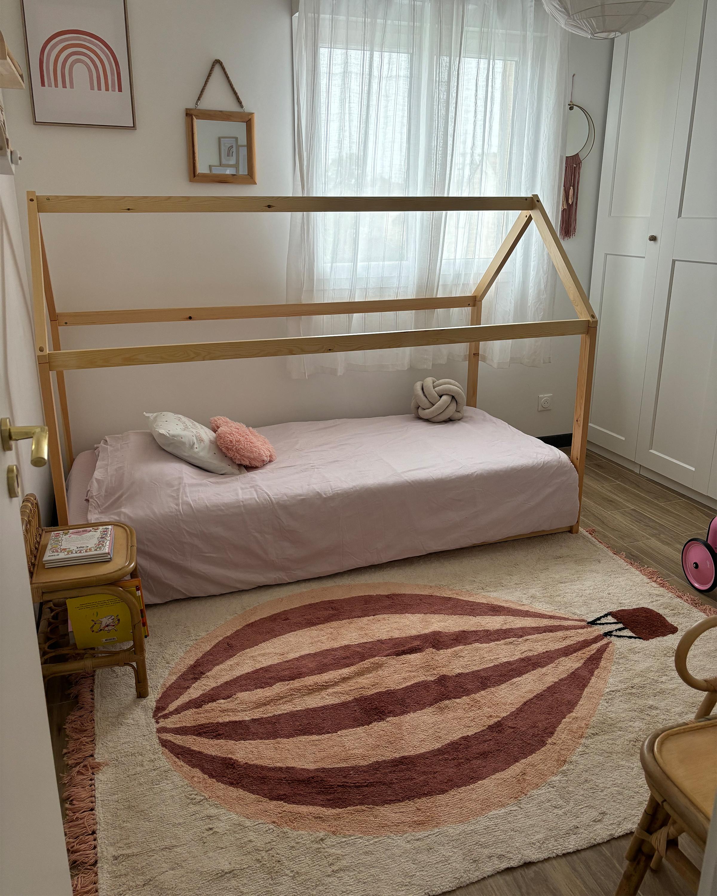 Kinderbed Huis Dennenhout TOSSE 90 x 200 cm Lichtbruin