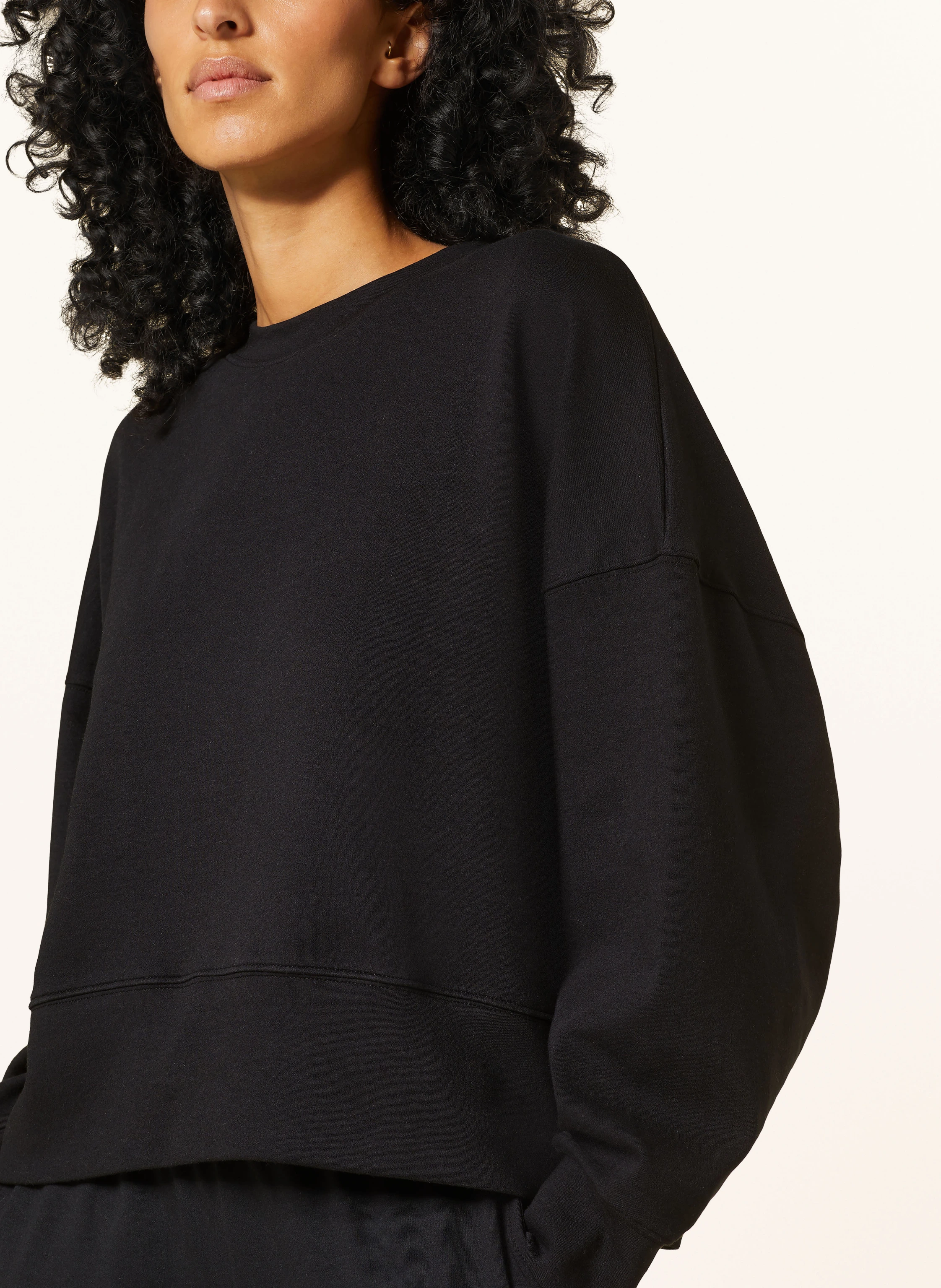 Juvia Sweatshirt ELIA