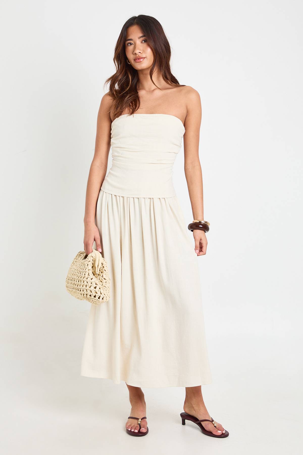 boohoo Robe Bandeau Midaxi En Lin Premium