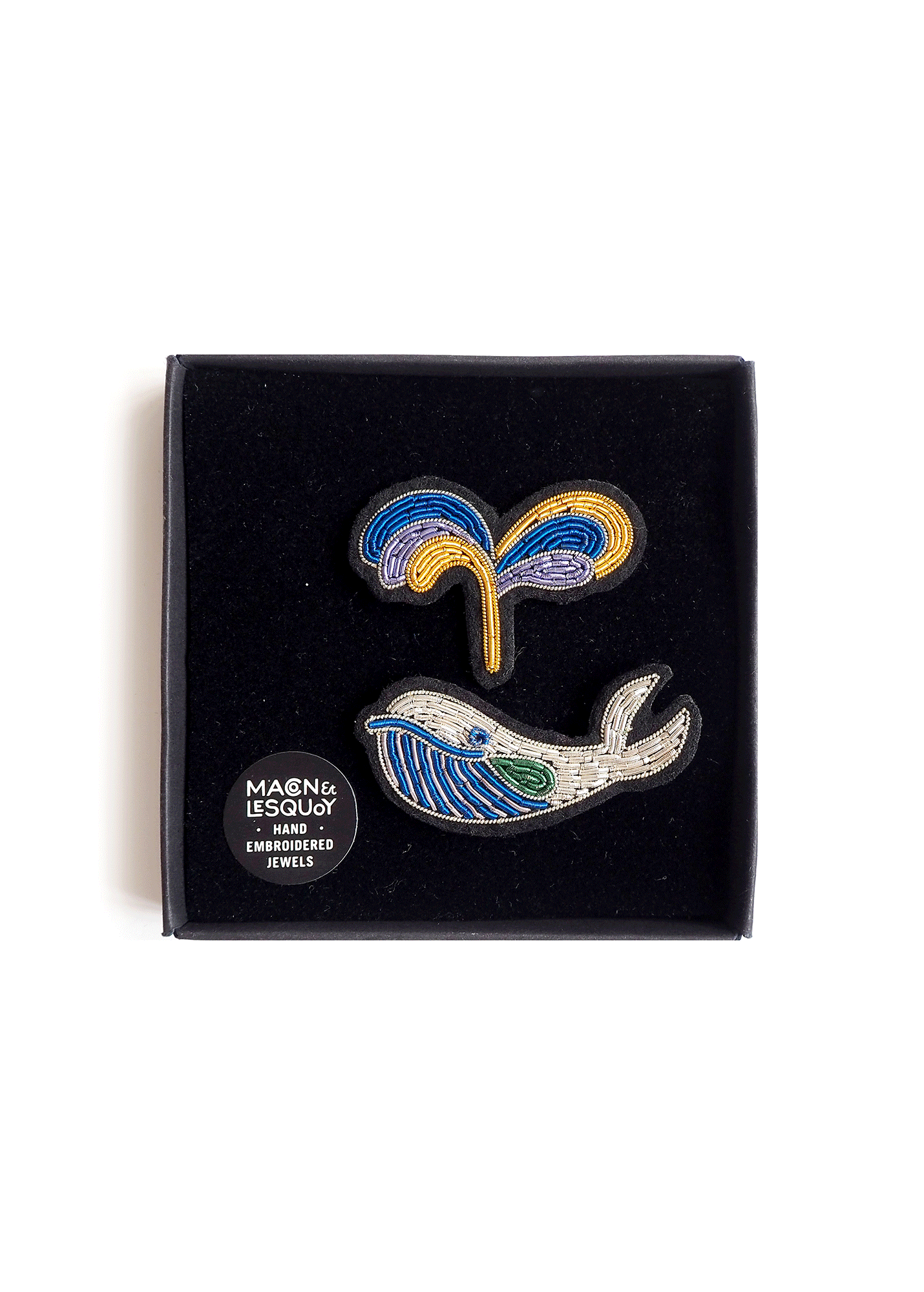 Broche brodée Baleine