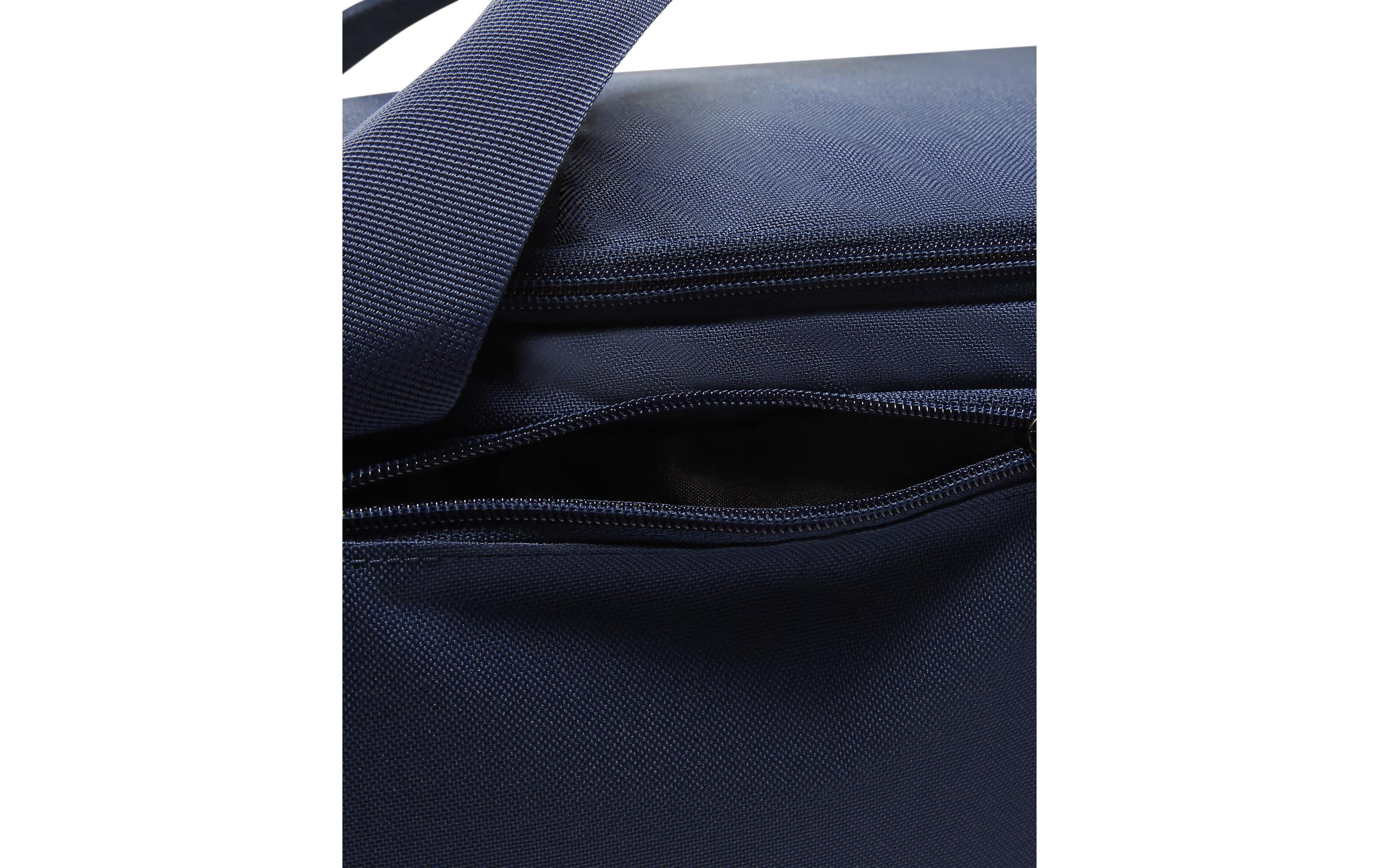 Sporttasche Academy Team, 37 l, BlauSporttasche mit strapazierfähigem Design