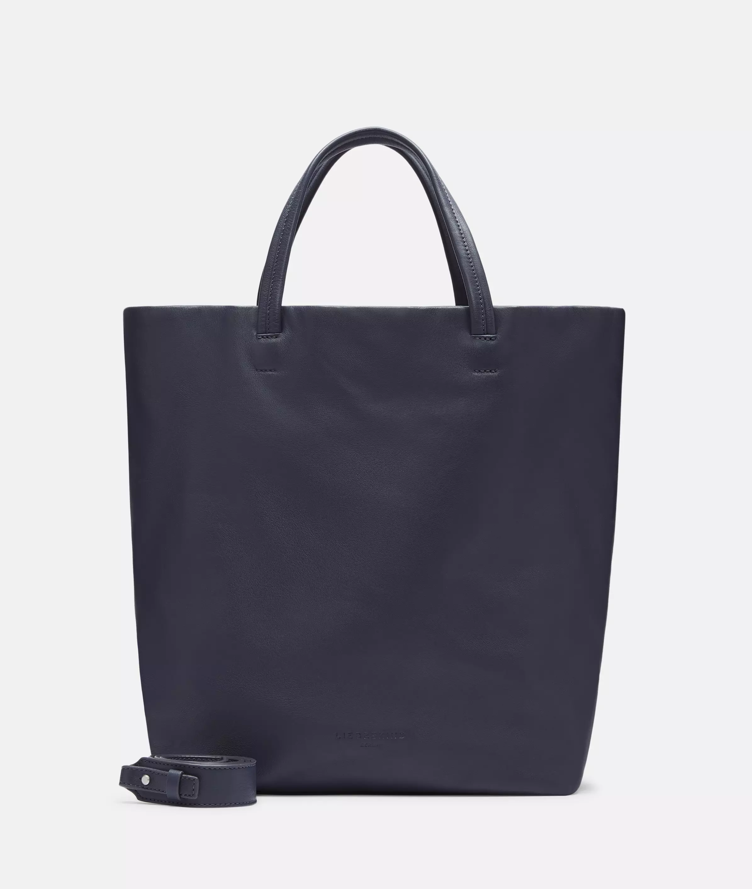 Tote Spacious shopper made from soft sheepskin