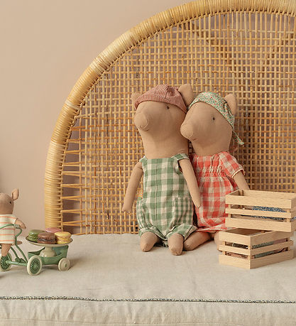Maileg Kuscheltier - Schwein - Junge - 34 cm - Overall