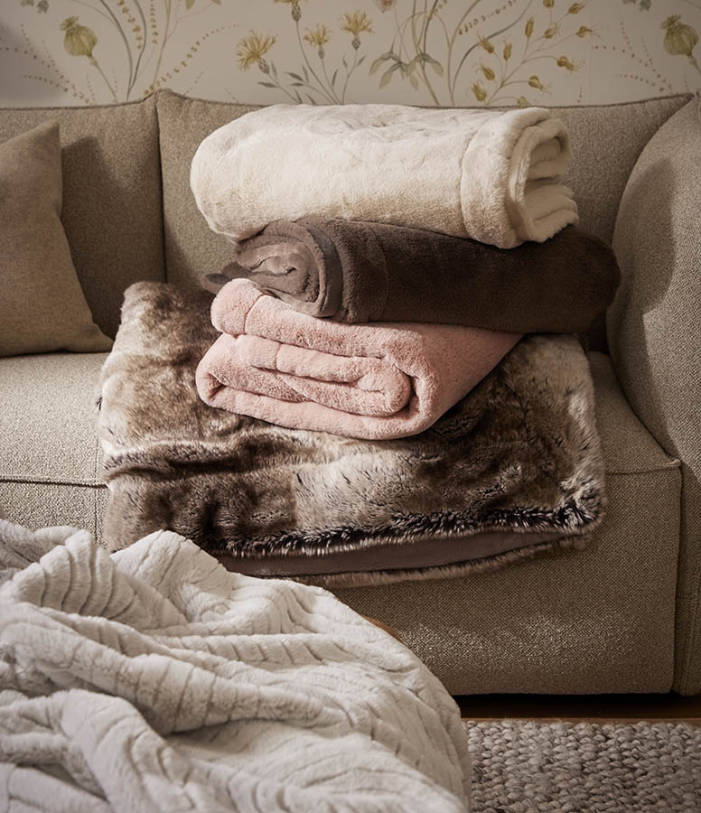 Lodge pelspledd 130x170 gråbrun