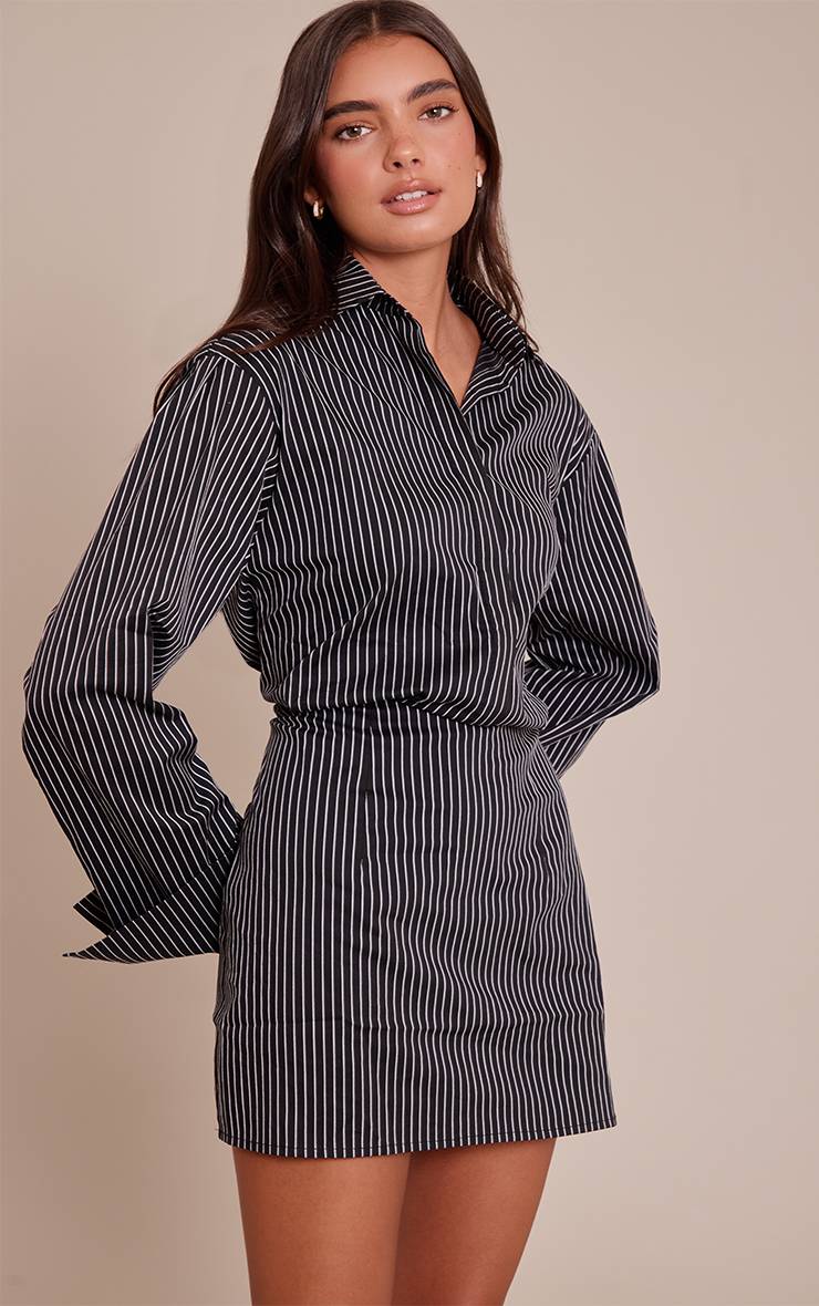 Noir Robe Chemise Cintrée À Fines Rayures Boutonnée