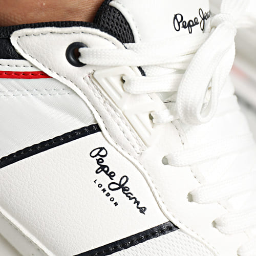 Baskets Tour Club PMS30996 White