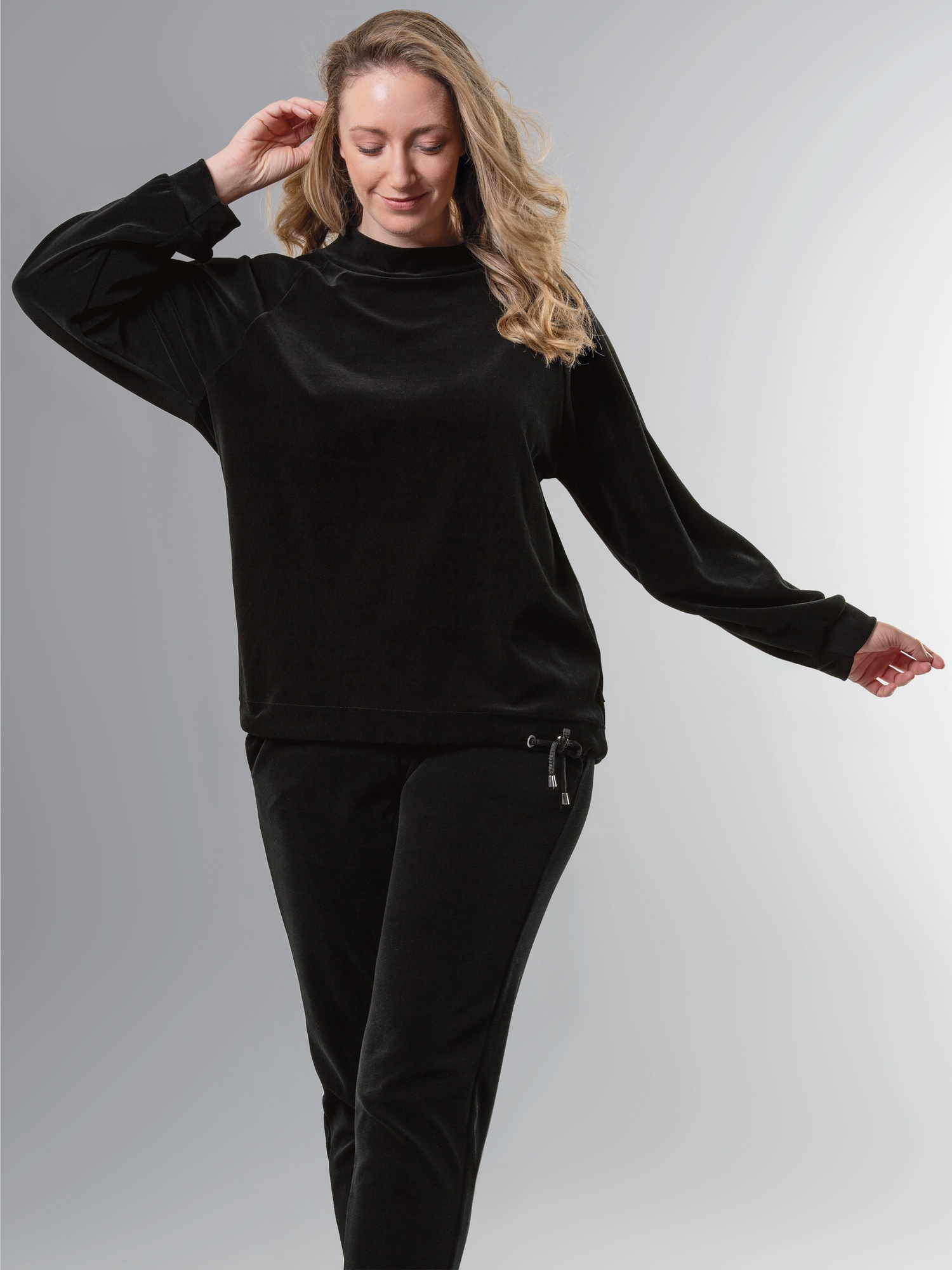 Nicki Pullover mit Kordelzug Schwarz