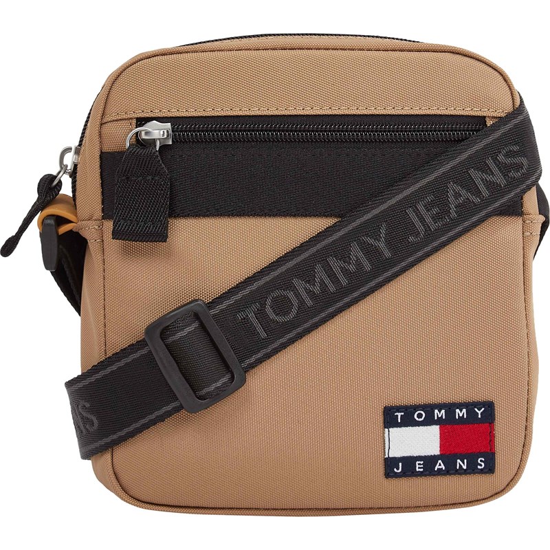 Tommy Hilfiger<br>Crossover Reporter