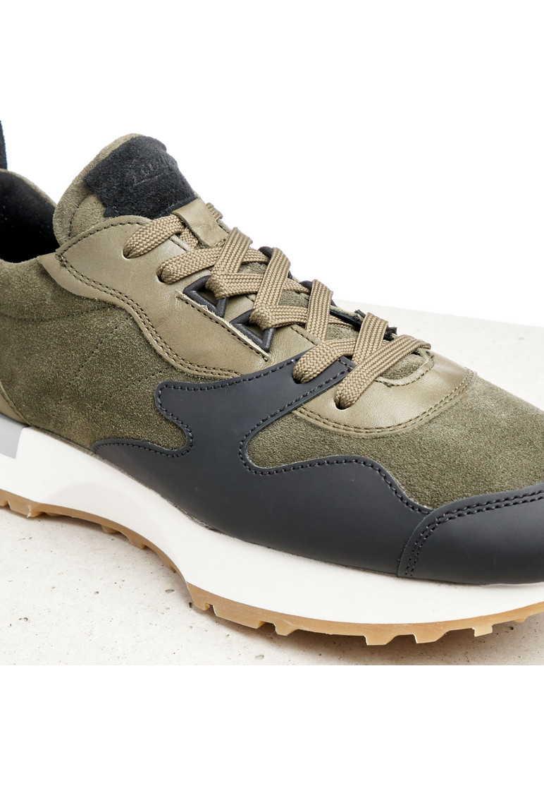 SNEAKER Grün