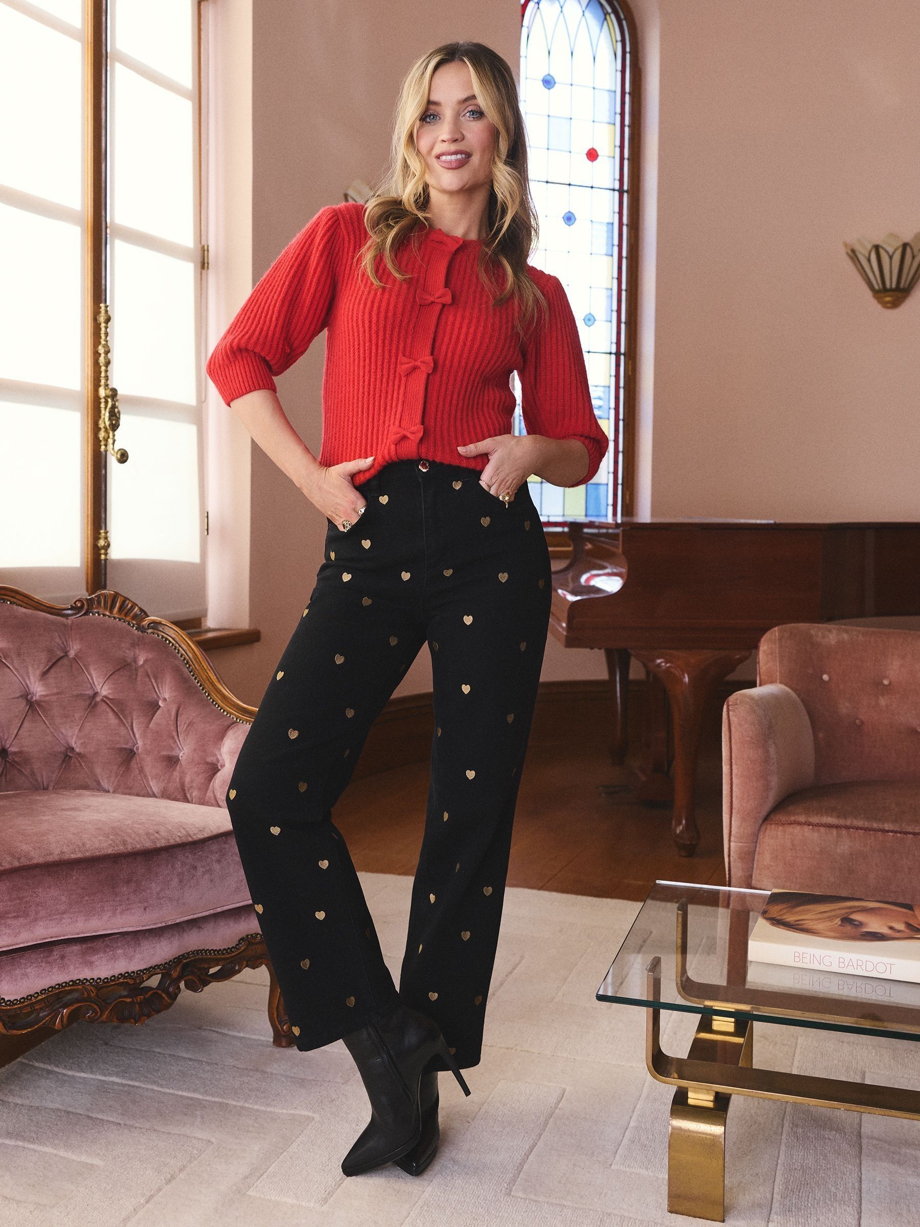 Zwart & Goud Geborduurd Hart - Love & Roses cropped jeans met wijde pijpen