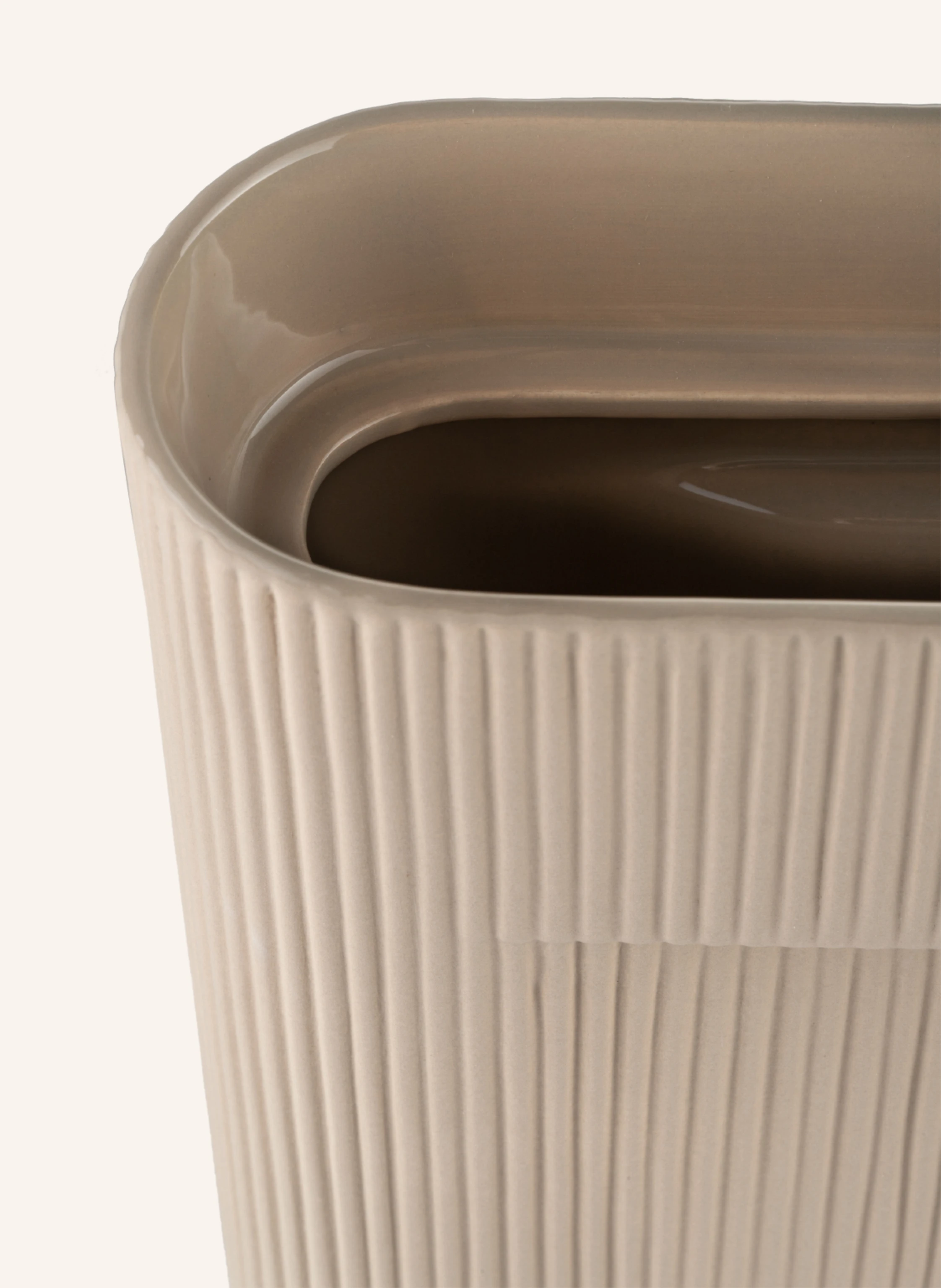 MUUTO Vase RIDGE